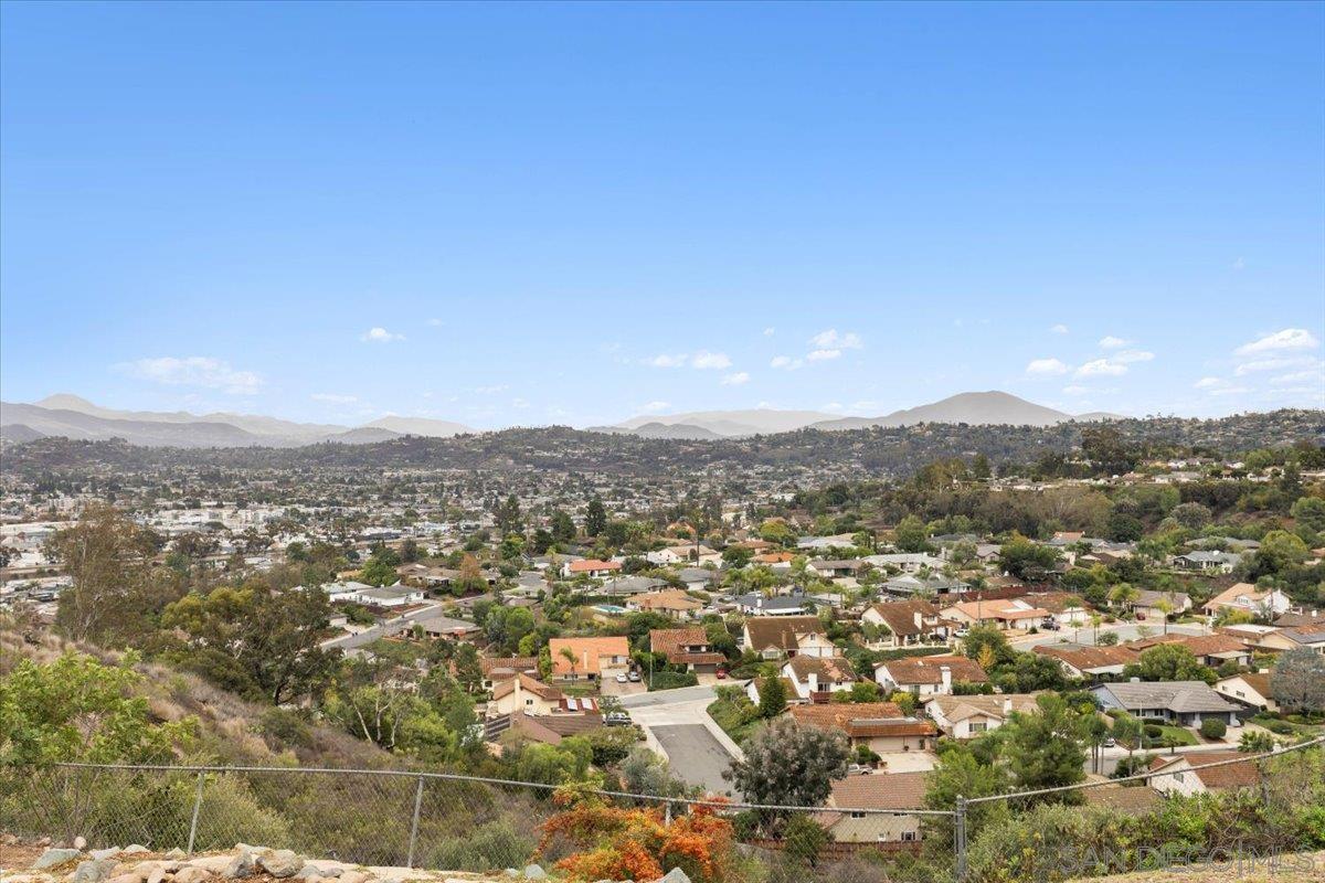 Detail Gallery Image 25 of 26 For 1643  Galway Pl, El Cajon,  CA 92020 - 3 Beds | 2 Baths