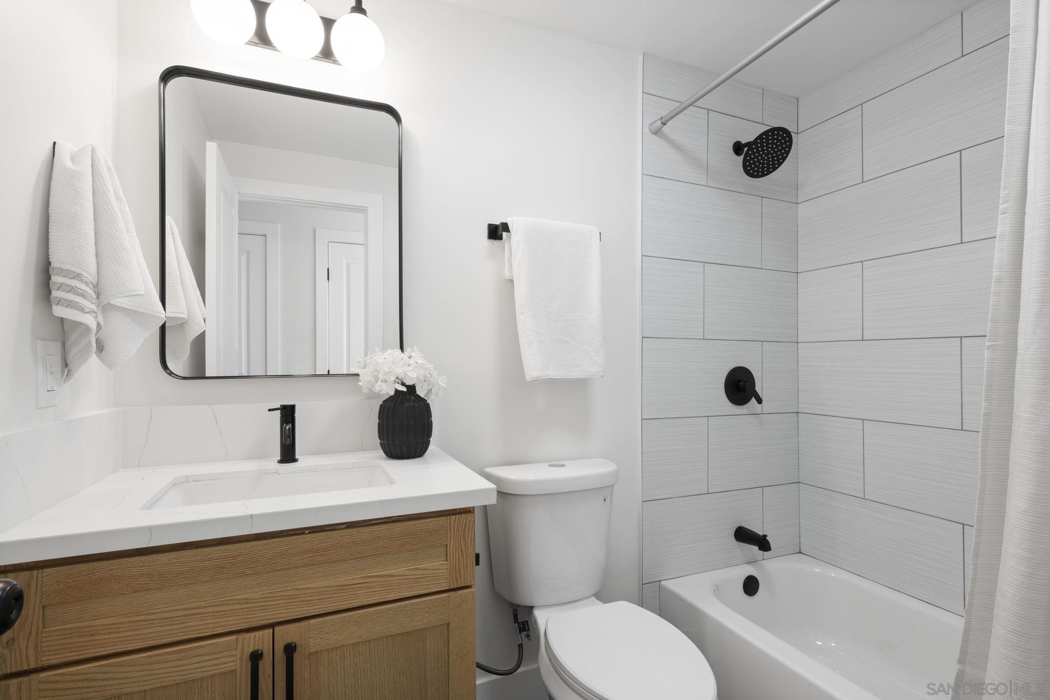 Detail Gallery Image 20 of 28 For 13442  Mountainside Dr, Poway,  CA 92064 - 3 Beds | 2 Baths