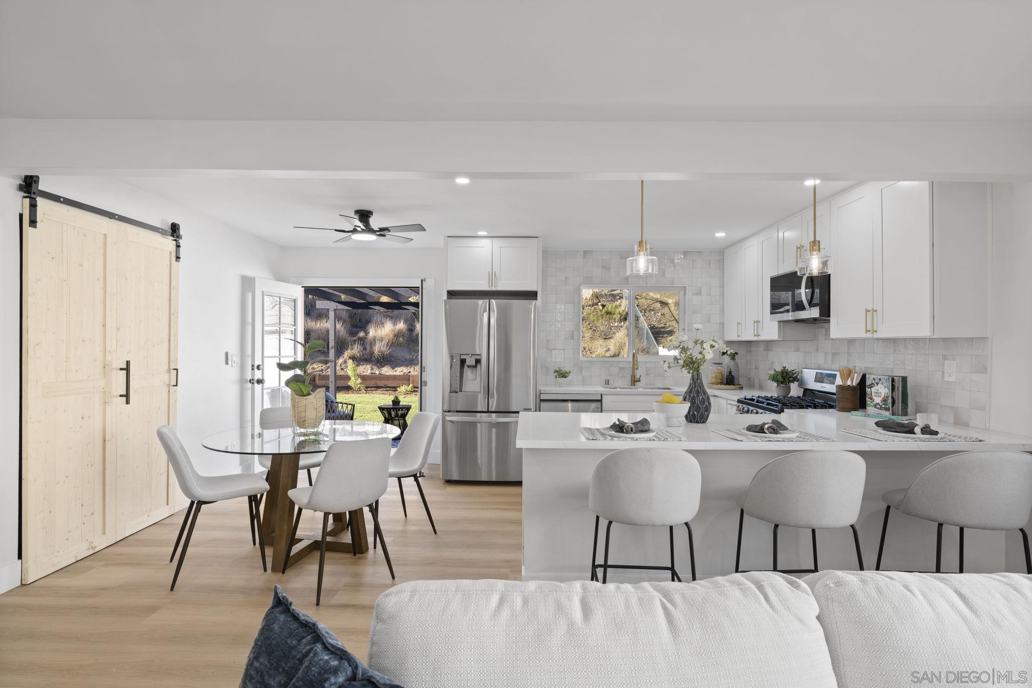 Detail Gallery Image 8 of 28 For 13442  Mountainside Dr, Poway,  CA 92064 - 3 Beds | 2 Baths