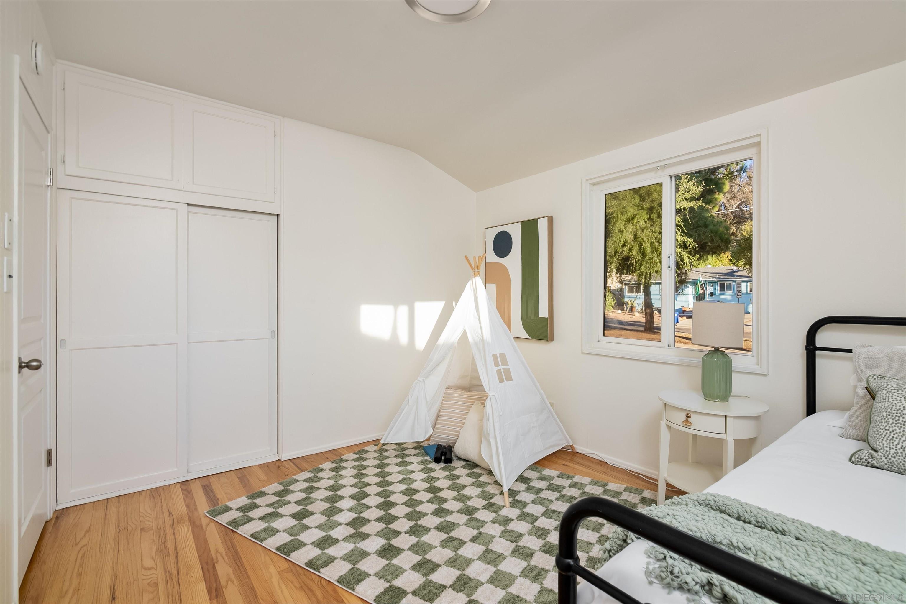 Detail Gallery Image 21 of 38 For 3708  Fairway Dr, La Mesa,  CA 91941 - 3 Beds | 1 Baths