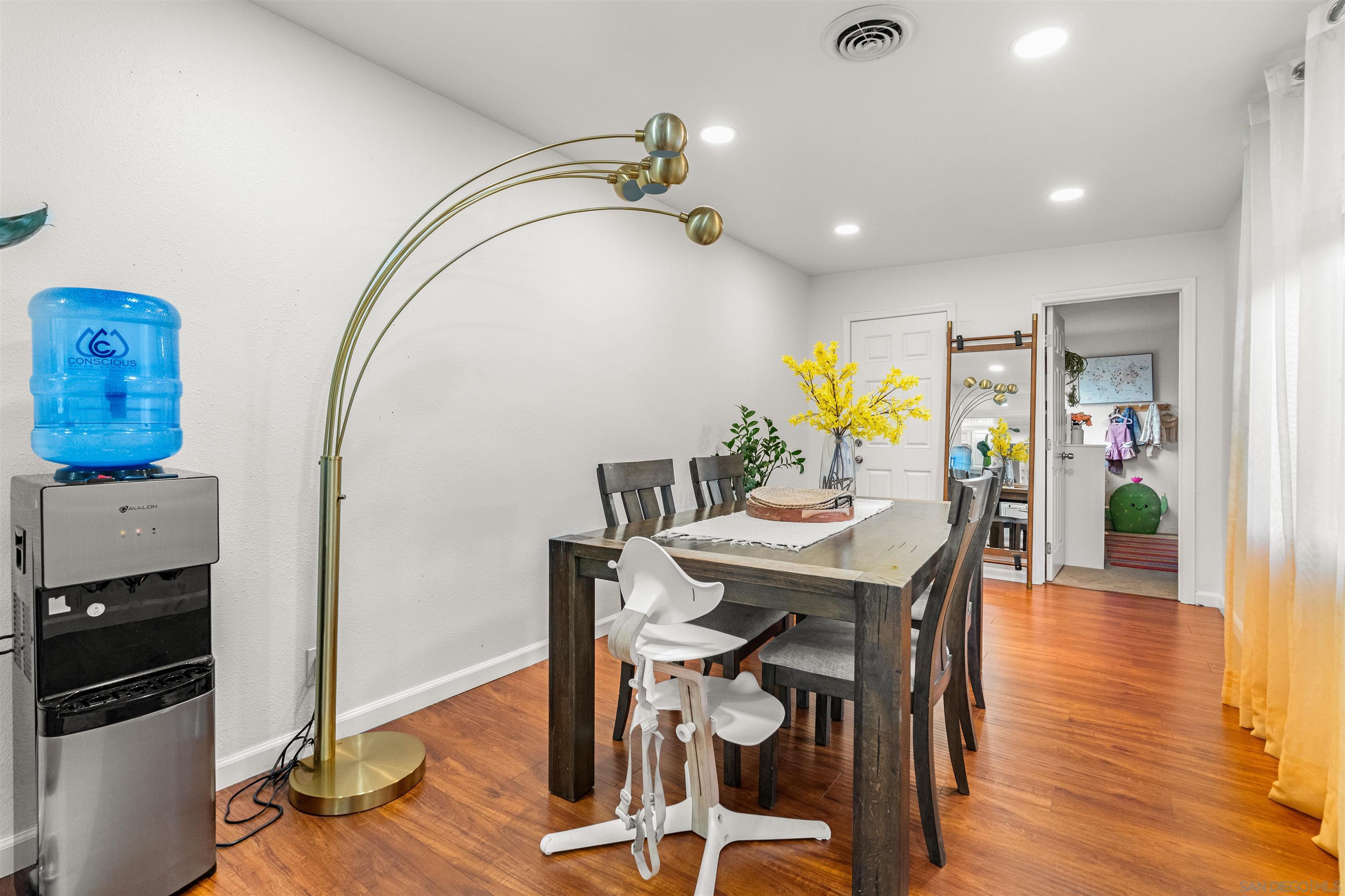 Detail Gallery Image 15 of 30 For 1204  Peach Ave, El Cajon,  CA 92021 - 3 Beds | 3 Baths