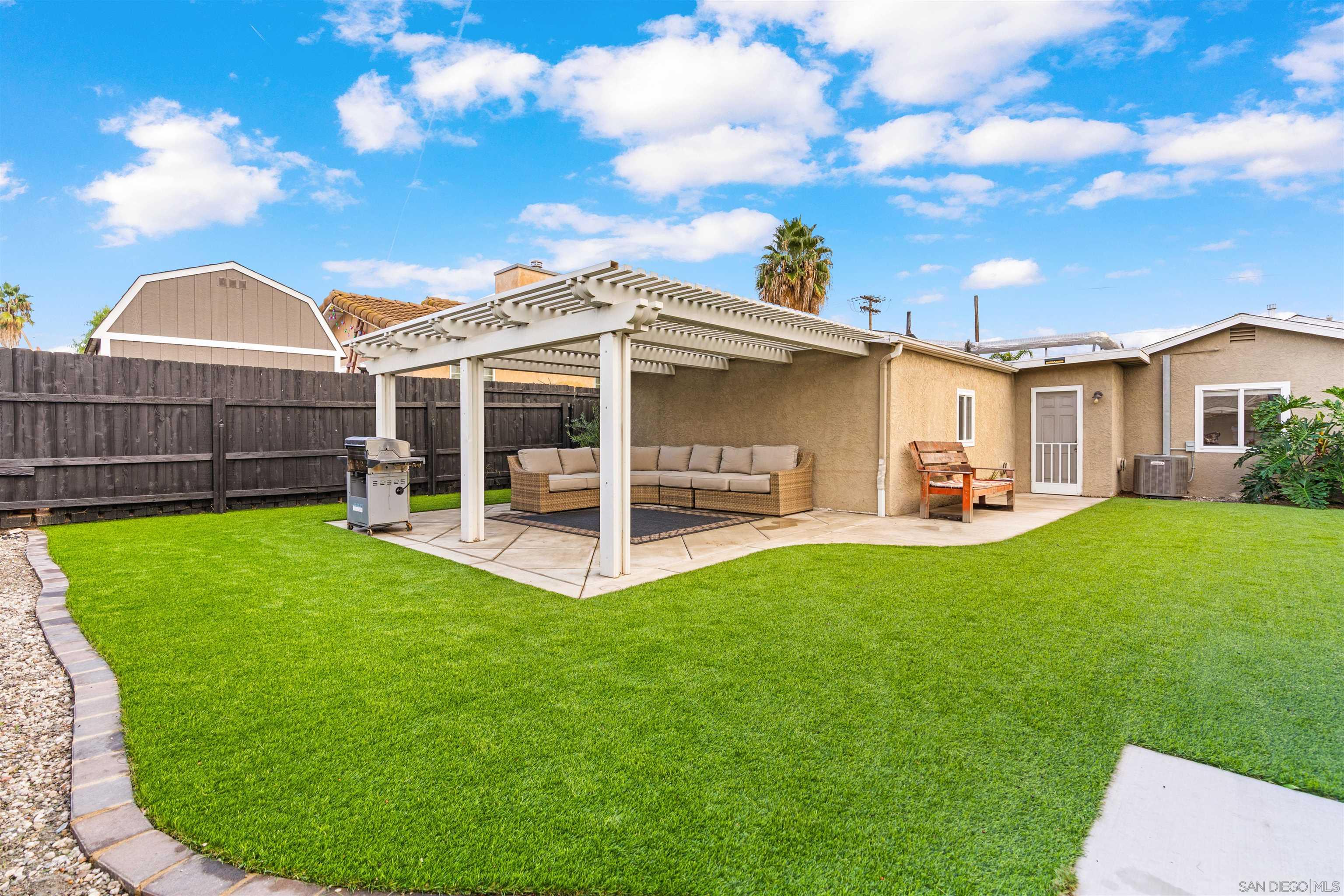 Detail Gallery Image 24 of 30 For 1204  Peach Ave, El Cajon,  CA 92021 - 3 Beds | 3 Baths