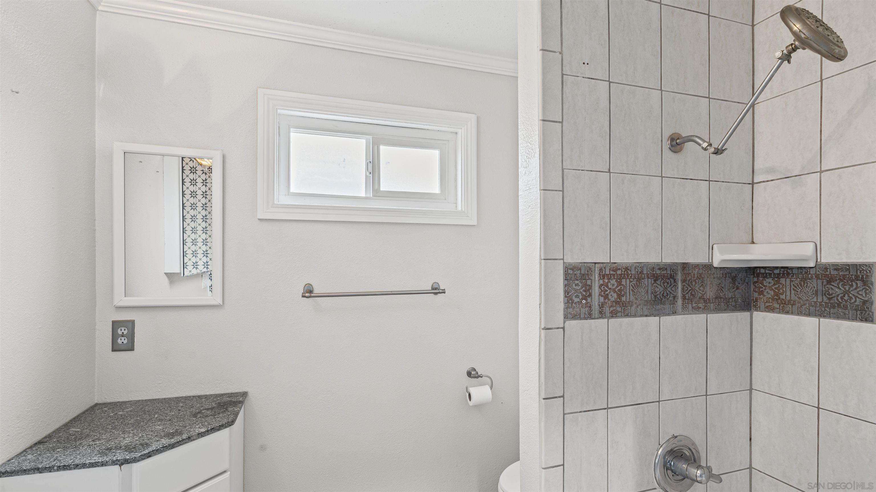 Detail Gallery Image 20 of 37 For 5315  Old Dairy Ct, Bonita,  CA 91902 - 4 Beds | 3 Baths