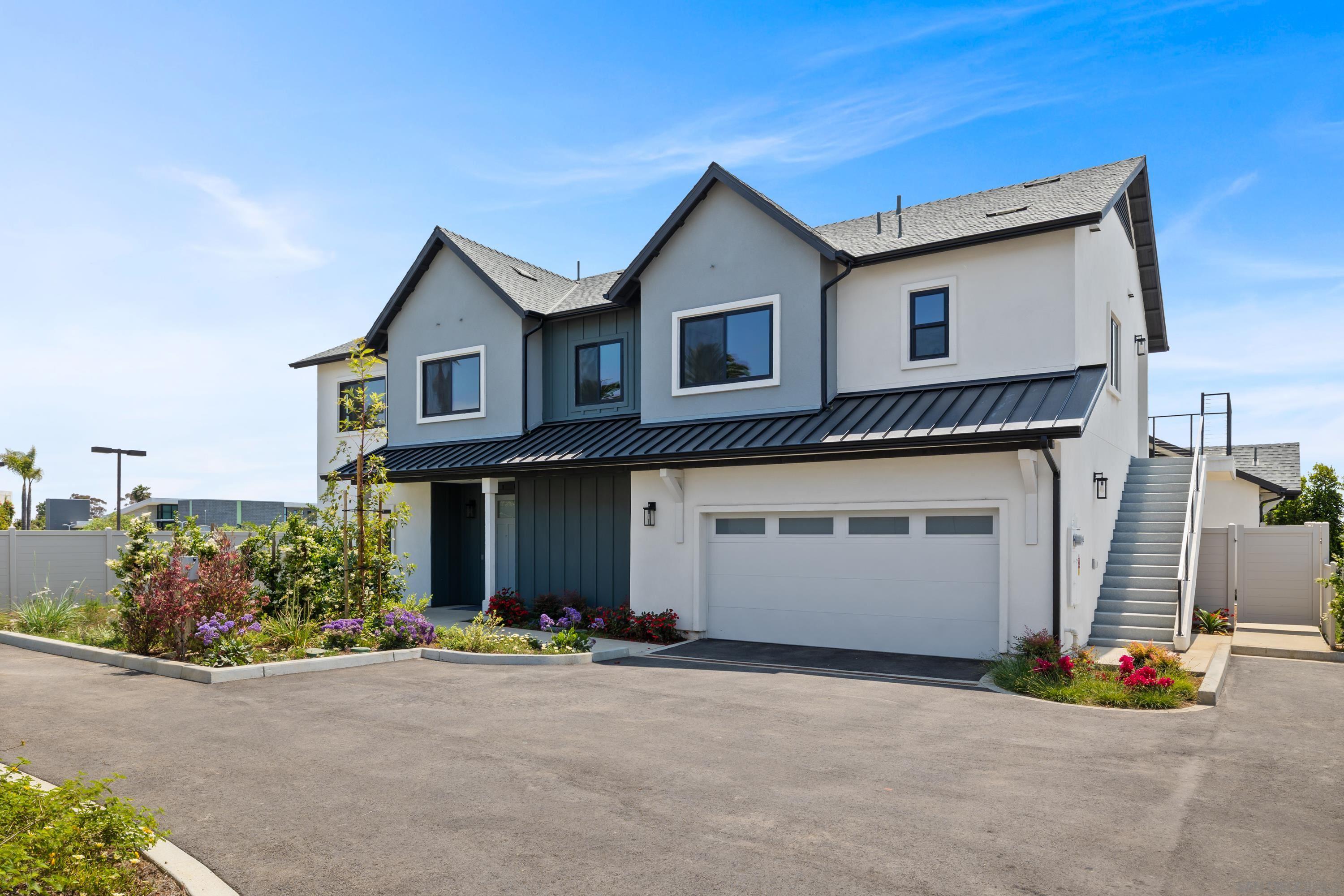 Front Image Thumbnail for SD250044426