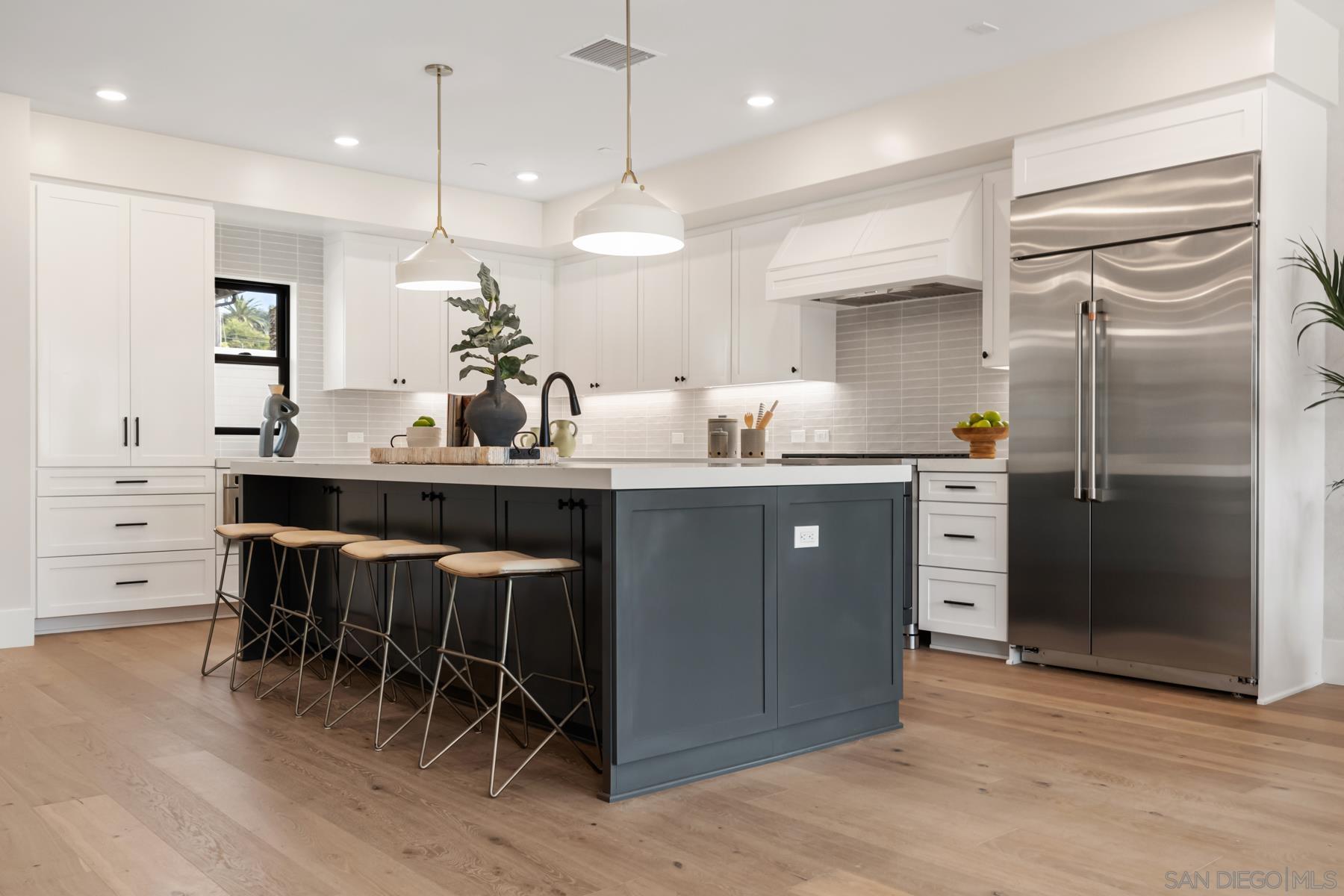 Detail Gallery Image 14 of 66 For 3747  Adams St, Carlsbad,  CA 92008 - – Beds | – Baths