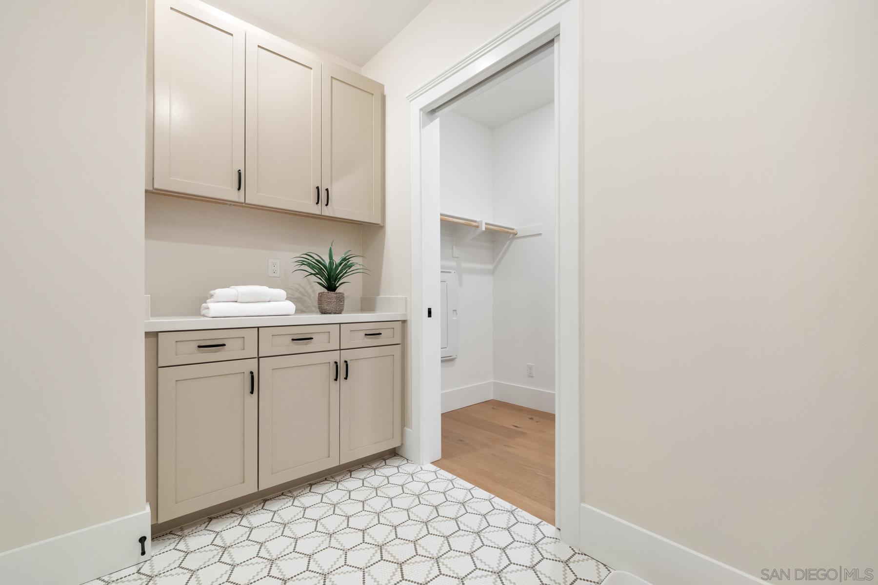 Detail Gallery Image 21 of 66 For 3747  Adams St, Carlsbad,  CA 92008 - – Beds | – Baths