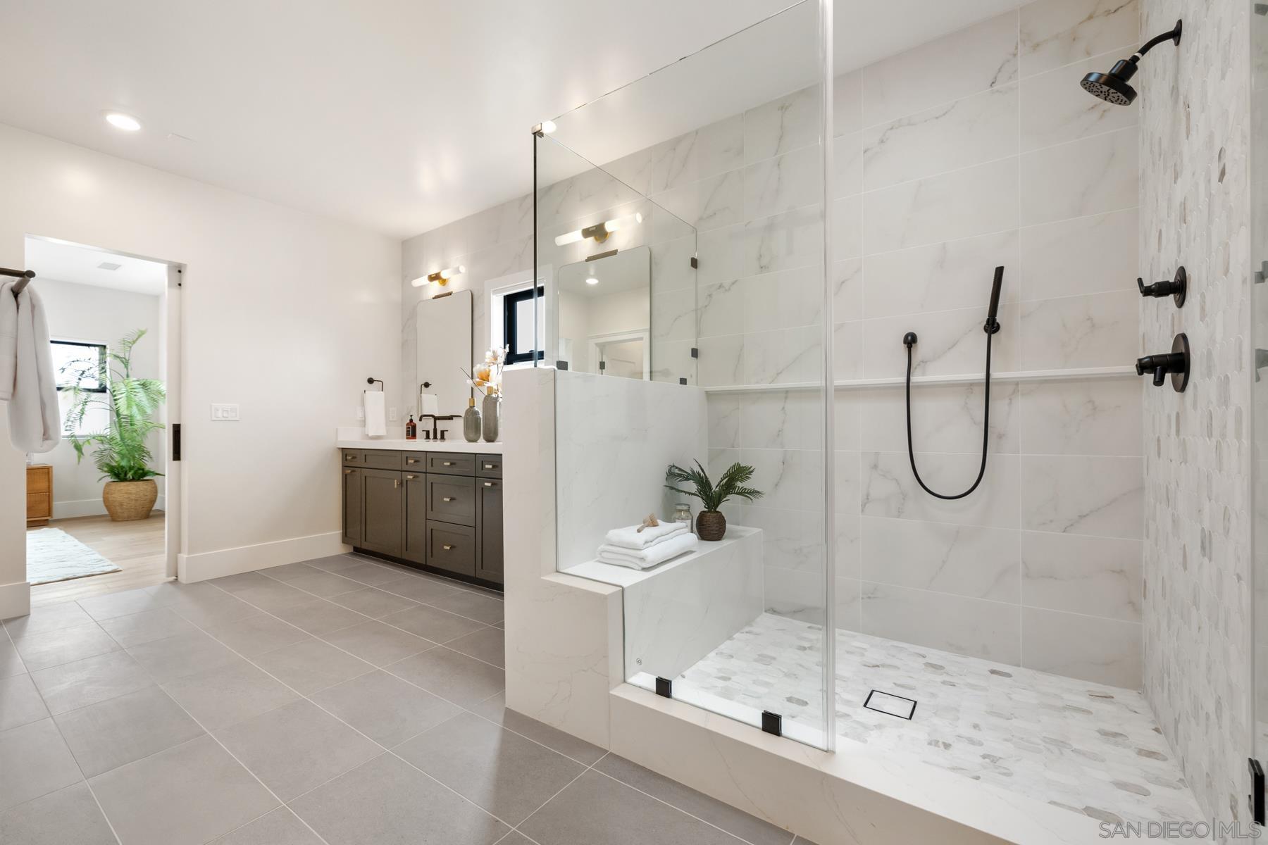 Detail Gallery Image 38 of 66 For 3747  Adams St, Carlsbad,  CA 92008 - – Beds | – Baths