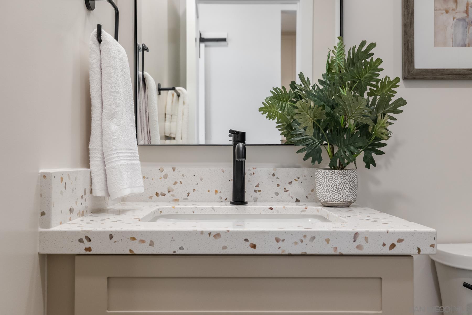 Detail Gallery Image 40 of 66 For 3747  Adams St, Carlsbad,  CA 92008 - – Beds | – Baths