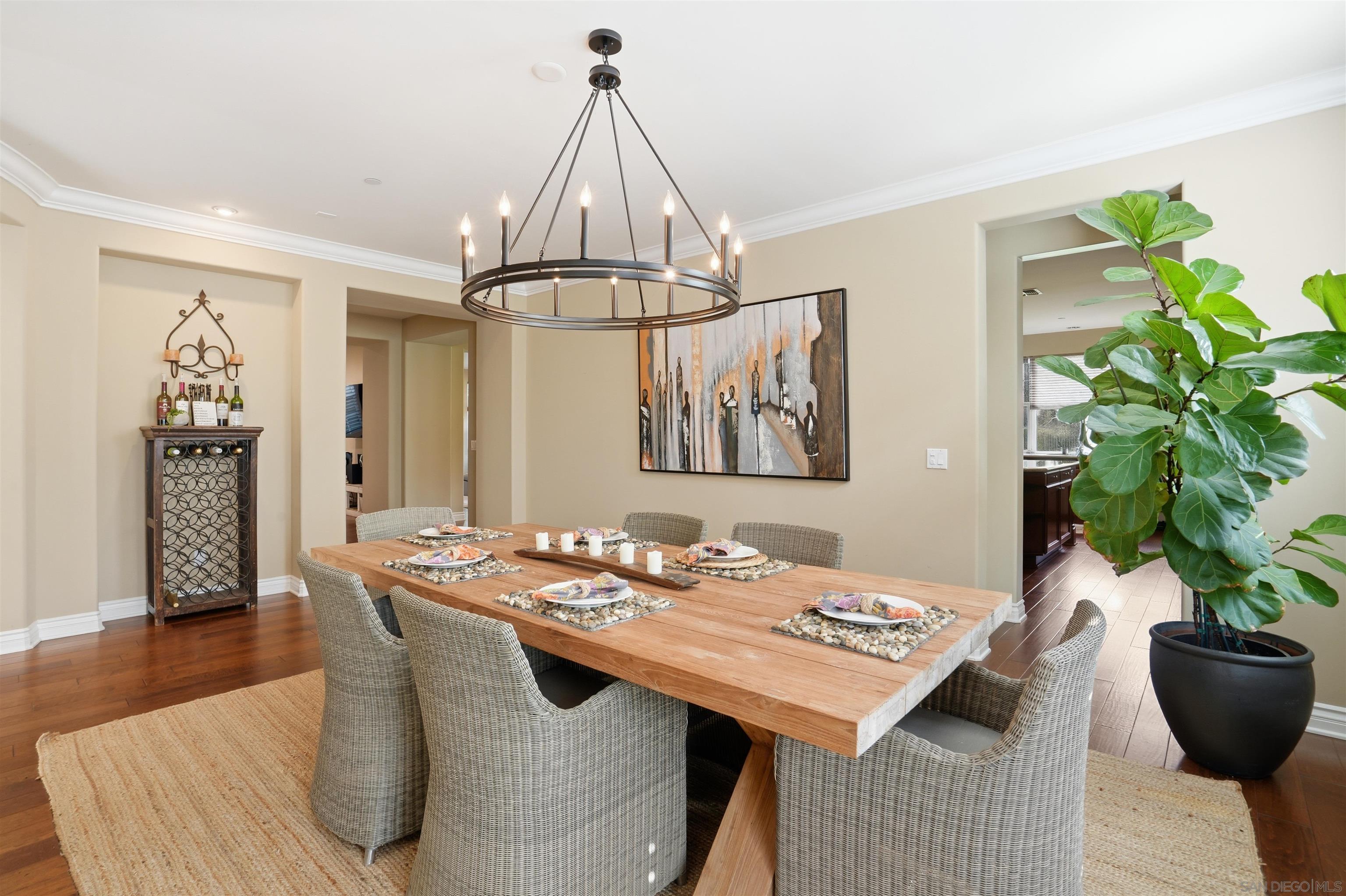 Detail Gallery Image 3 of 33 For 6562  Halite Place, Carlsbad,  CA 92009 - 5 Beds | 4/1 Baths