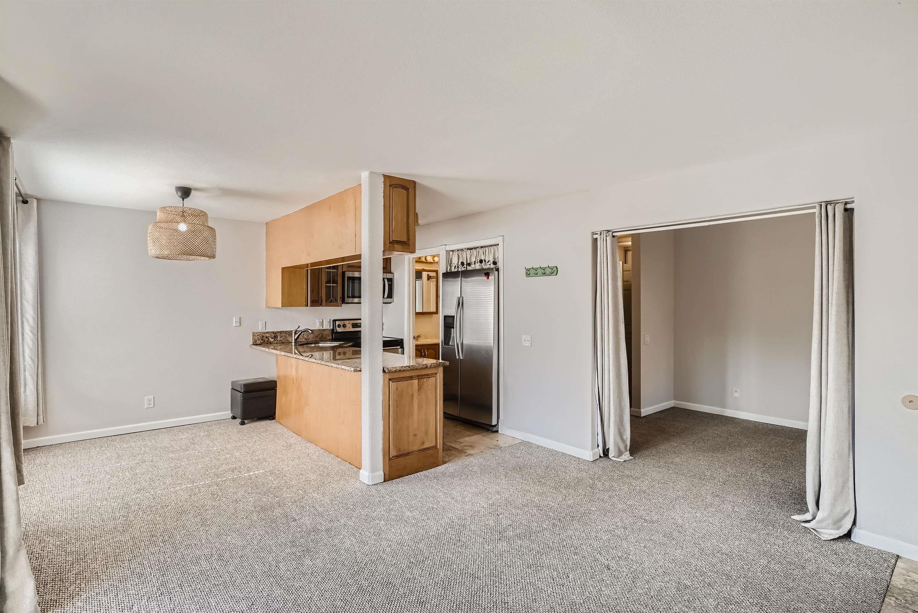 Detail Gallery Image 3 of 17 For 8628  via Mallorca  C, La Jolla,  CA 92037 - 0 Beds | 1 Baths