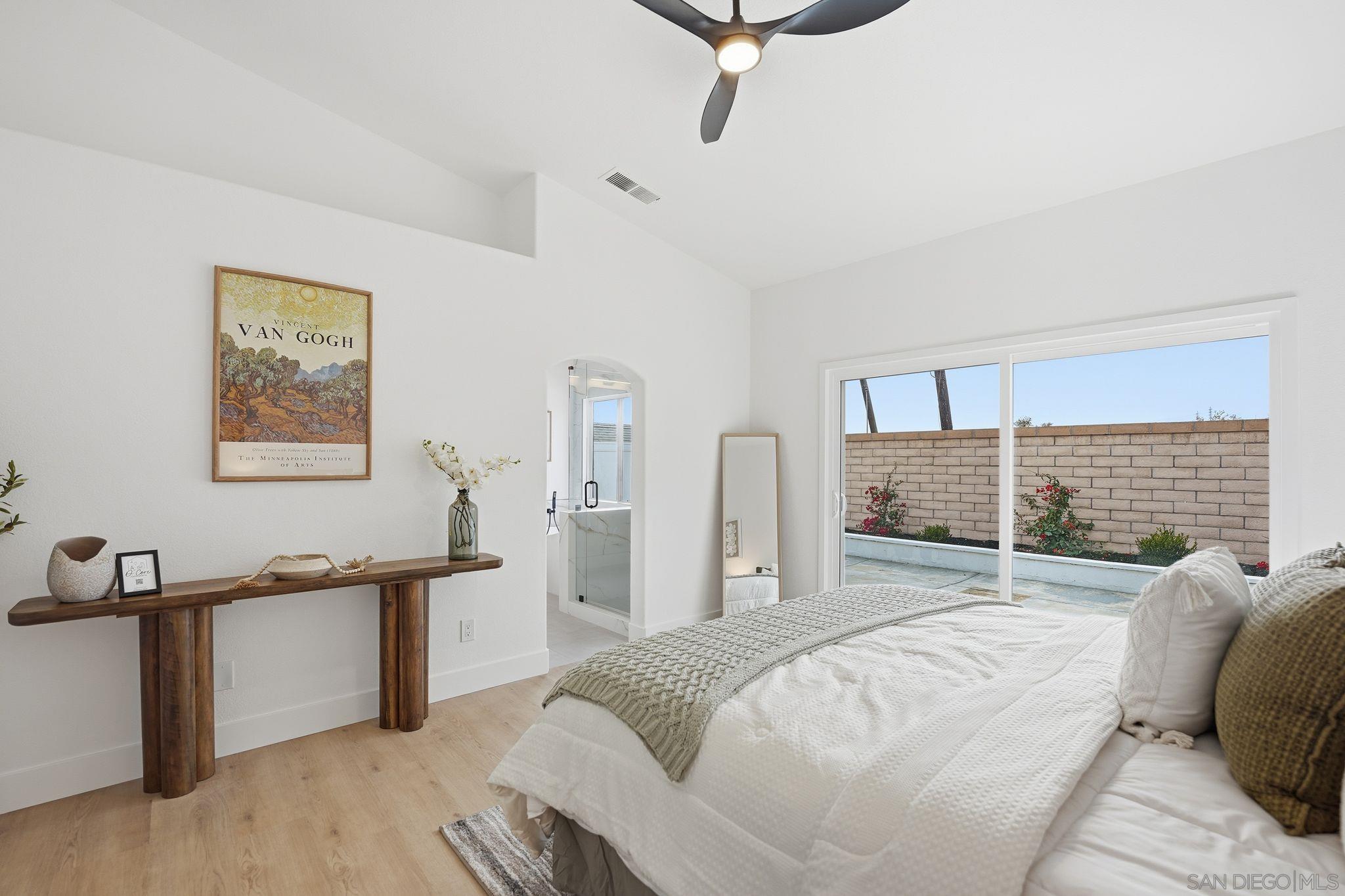 Detail Gallery Image 16 of 30 For 183  Plumosa Street, Oceanside,  CA 92058 - 4 Beds | 2 Baths