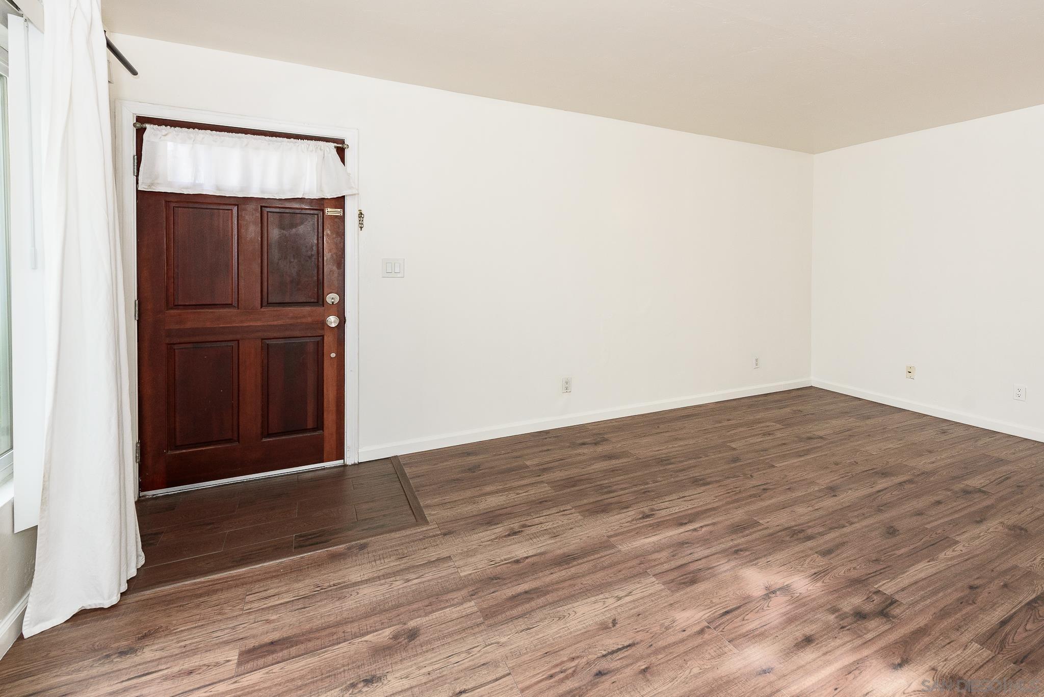 Detail Gallery Image 6 of 18 For 3779  Wilson Avenue  B, San Diego,  CA 92104 - 2 Beds | 1 Baths