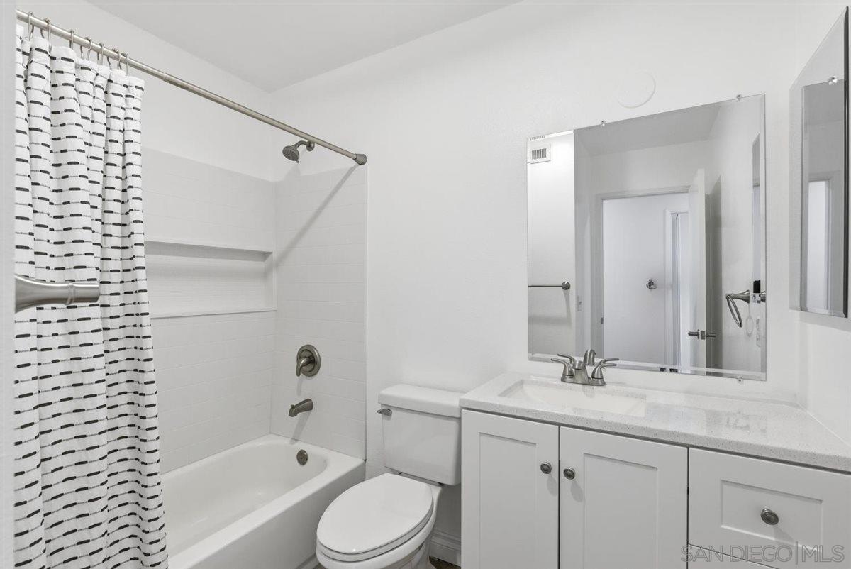 Detail Gallery Image 15 of 39 For 10660  Braverman Drive, Santee,  CA 92071 - 3 Beds | 2 Baths