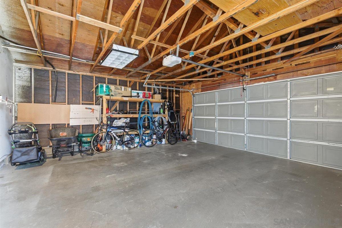 Detail Gallery Image 30 of 39 For 10660  Braverman Drive, Santee,  CA 92071 - 3 Beds | 2 Baths