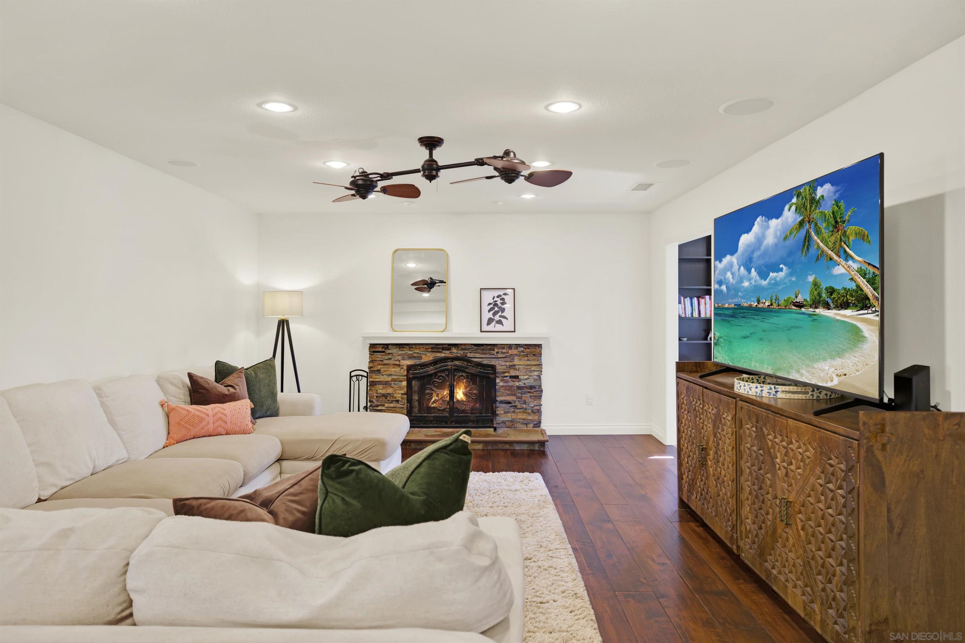 Detail Gallery Image 11 of 52 For 643  Kimball Street, Escondido,  CA 92027 - 3 Beds | 2 Baths