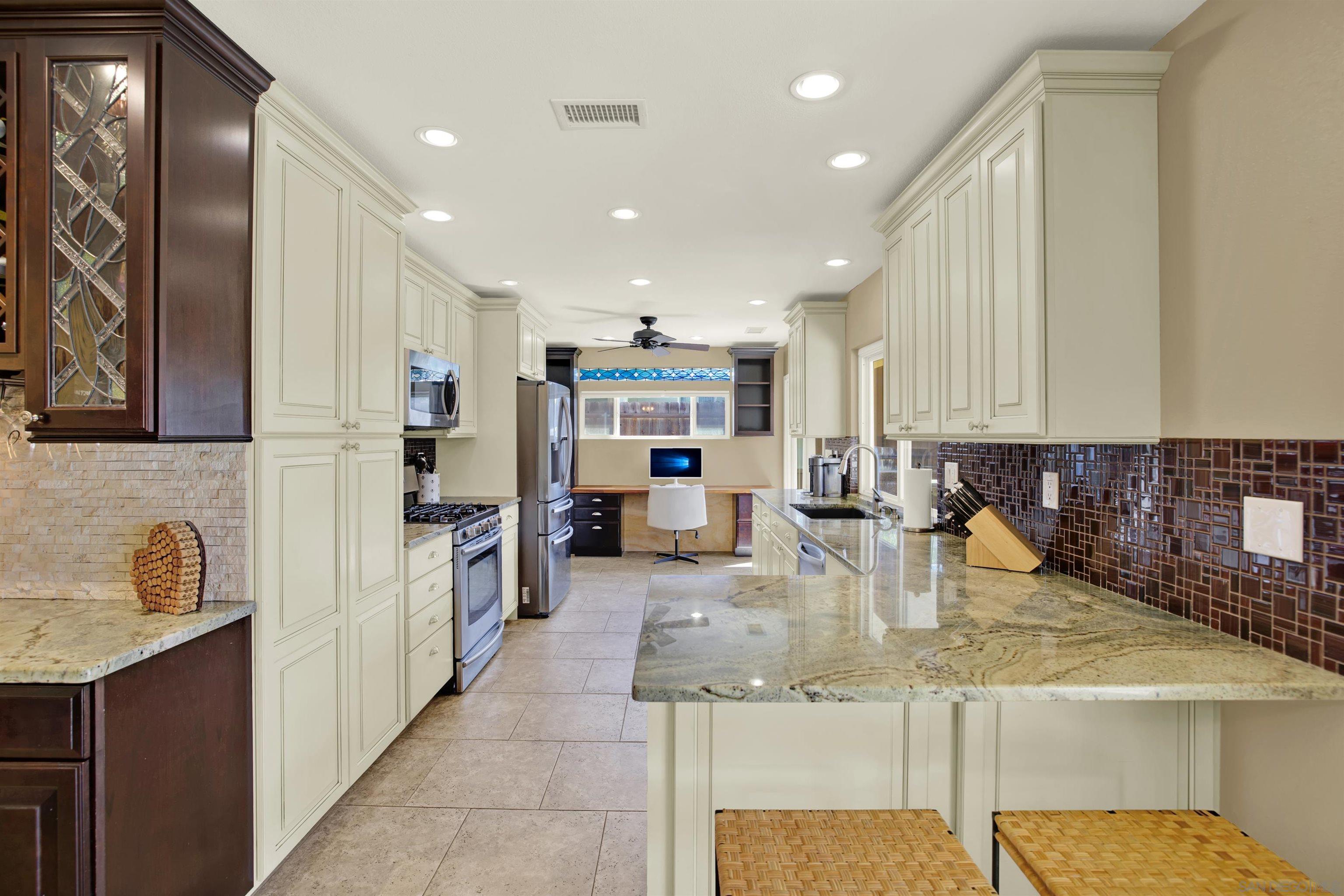 Detail Gallery Image 15 of 52 For 643  Kimball Street, Escondido,  CA 92027 - 3 Beds | 2 Baths