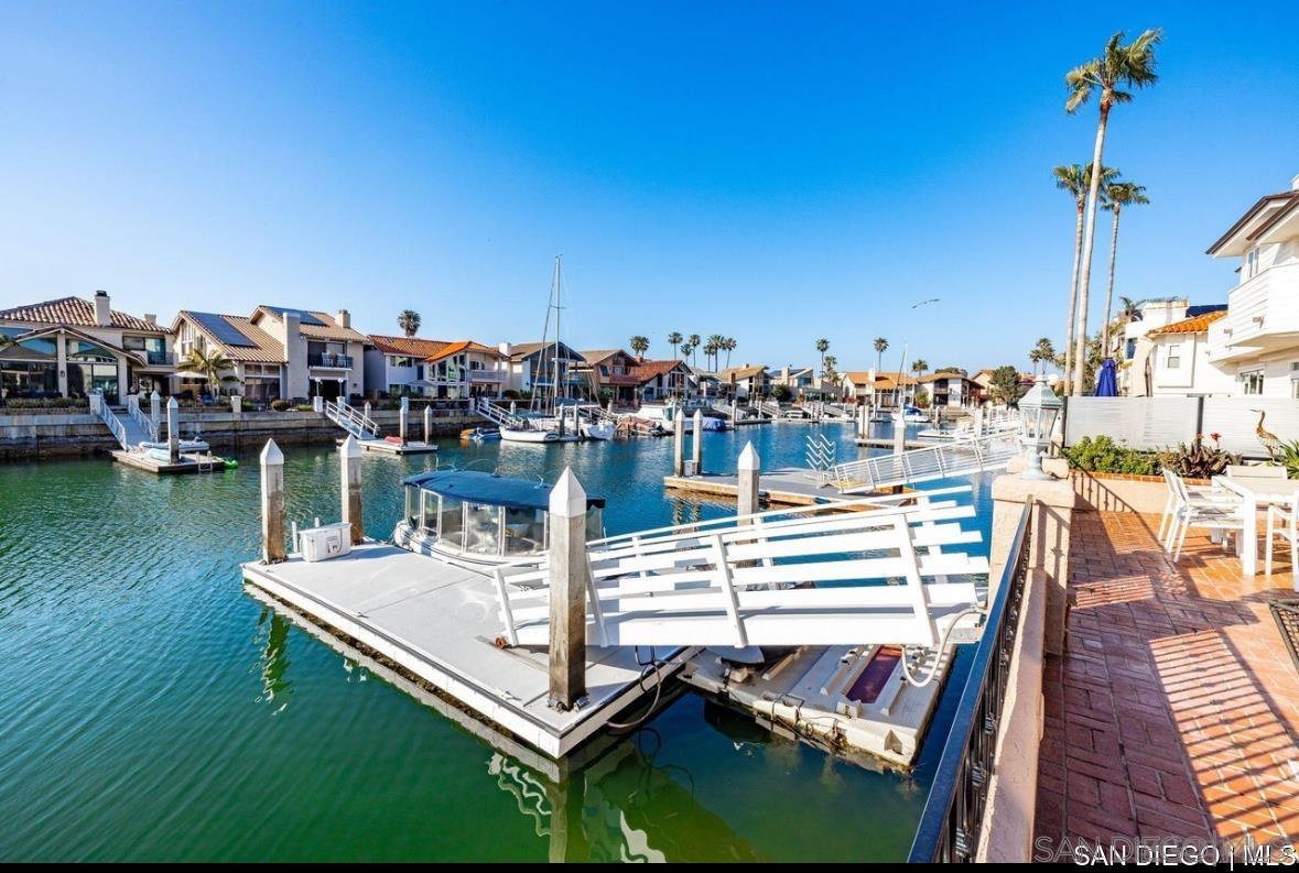 Detail Gallery Image 5 of 20 For 12  Buccaneer Way, Coronado,  CA 92118 - 4 Beds | 3/1 Baths