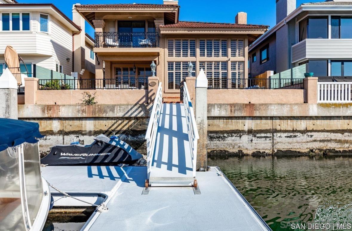 Detail Gallery Image 9 of 20 For 12  Buccaneer Way, Coronado,  CA 92118 - 4 Beds | 3/1 Baths