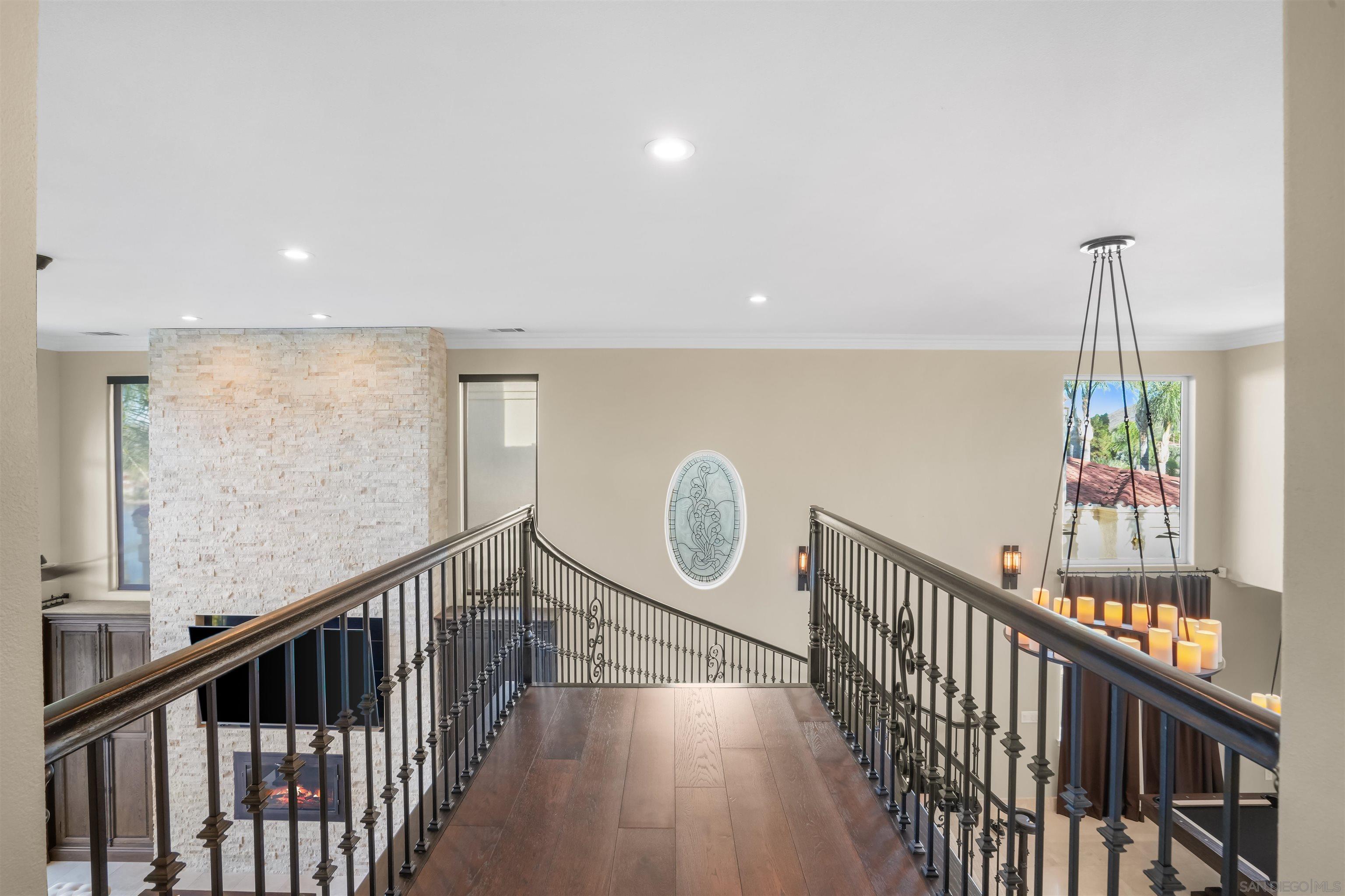 Detail Gallery Image 21 of 41 For 22590  Canyon Lake Drive South, Sun City,  CA 92587 - 5 Beds | 2/1 Baths