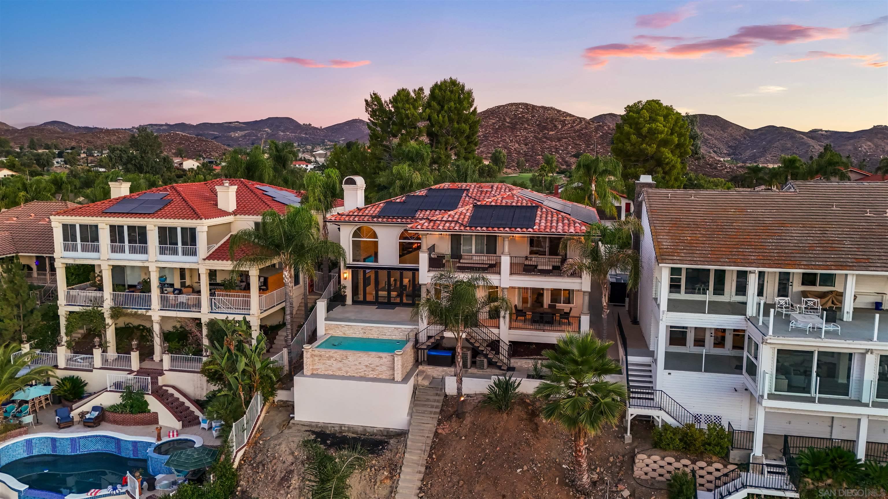 Detail Gallery Image 35 of 41 For 22590  Canyon Lake Drive South, Sun City,  CA 92587 - 5 Beds | 2/1 Baths