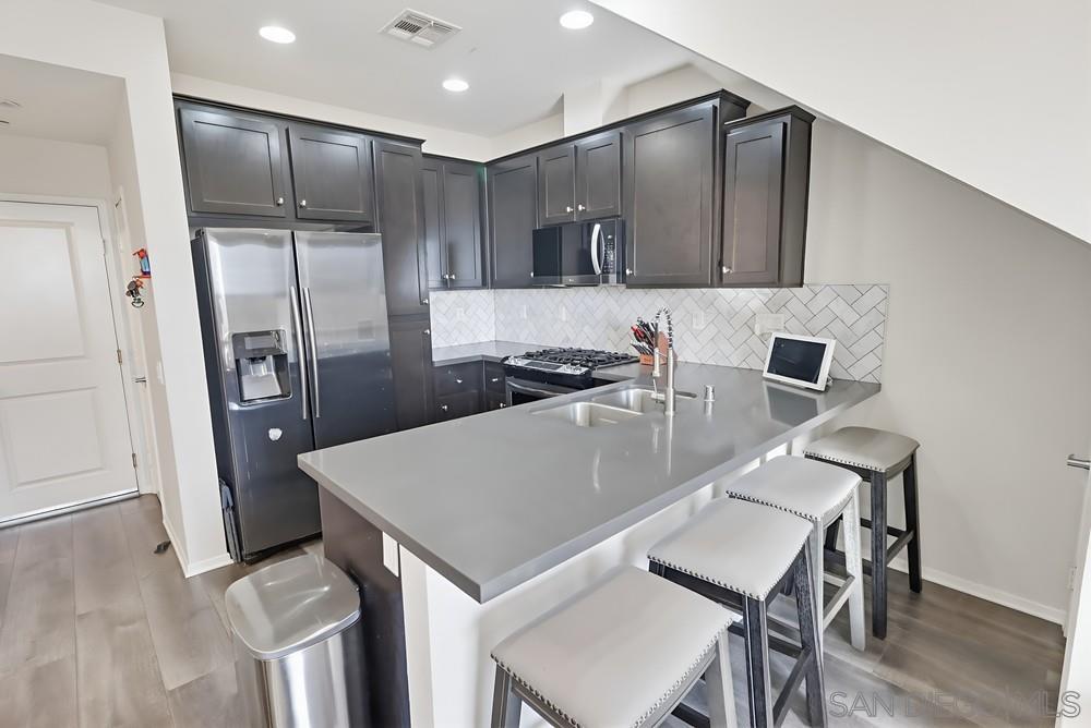 Detail Gallery Image 12 of 41 For 5475  San Roberto, San Diego,  CA 92154 - 3 Beds | 2/1 Baths