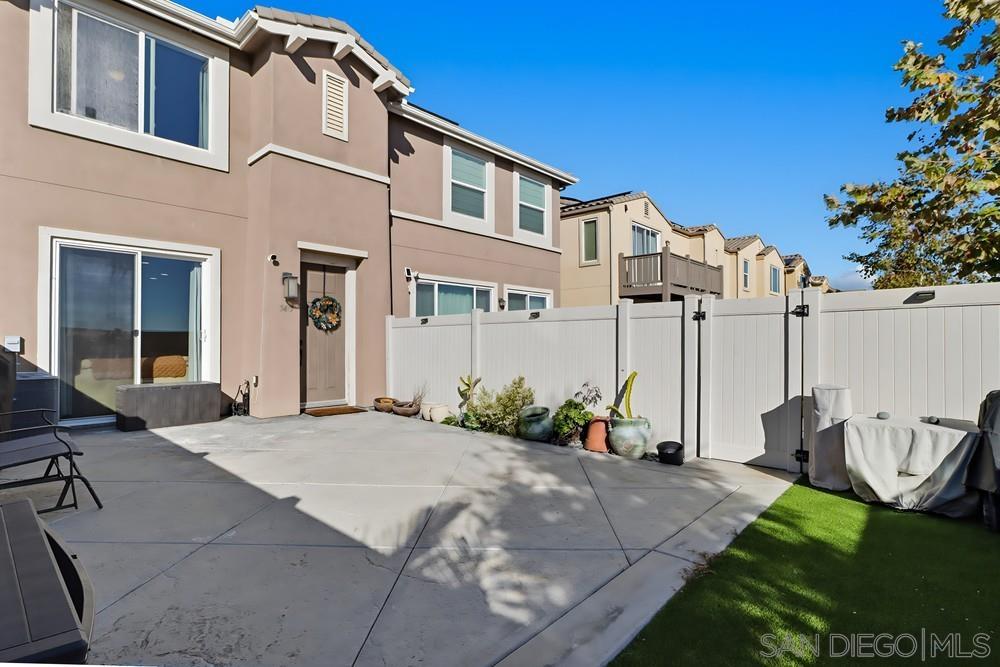 Detail Gallery Image 4 of 41 For 5475  San Roberto, San Diego,  CA 92154 - 3 Beds | 2/1 Baths