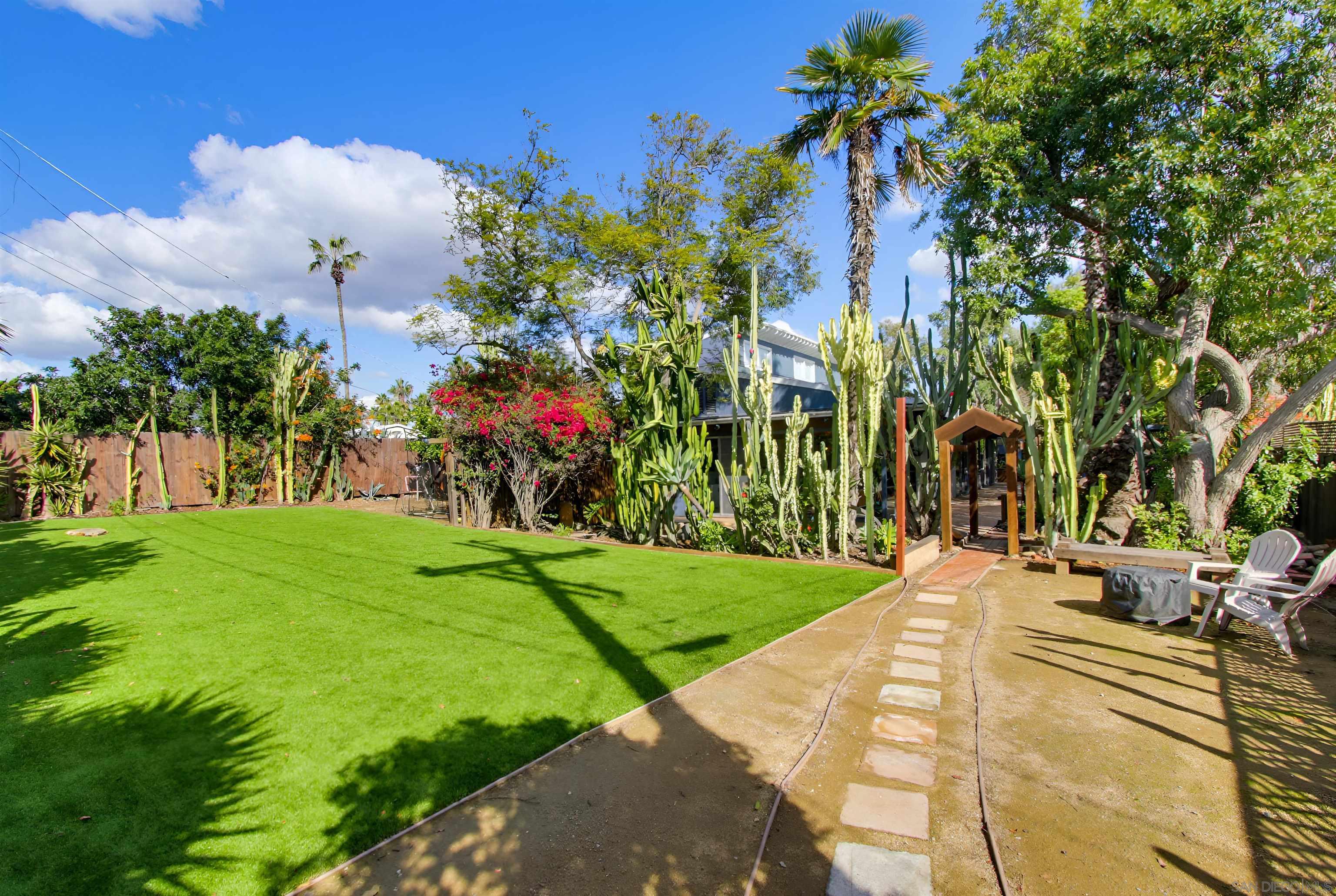 Detail Gallery Image 31 of 32 For 3558  Siembre St, Bonita,  CA 91902 - 4 Beds | 3 Baths