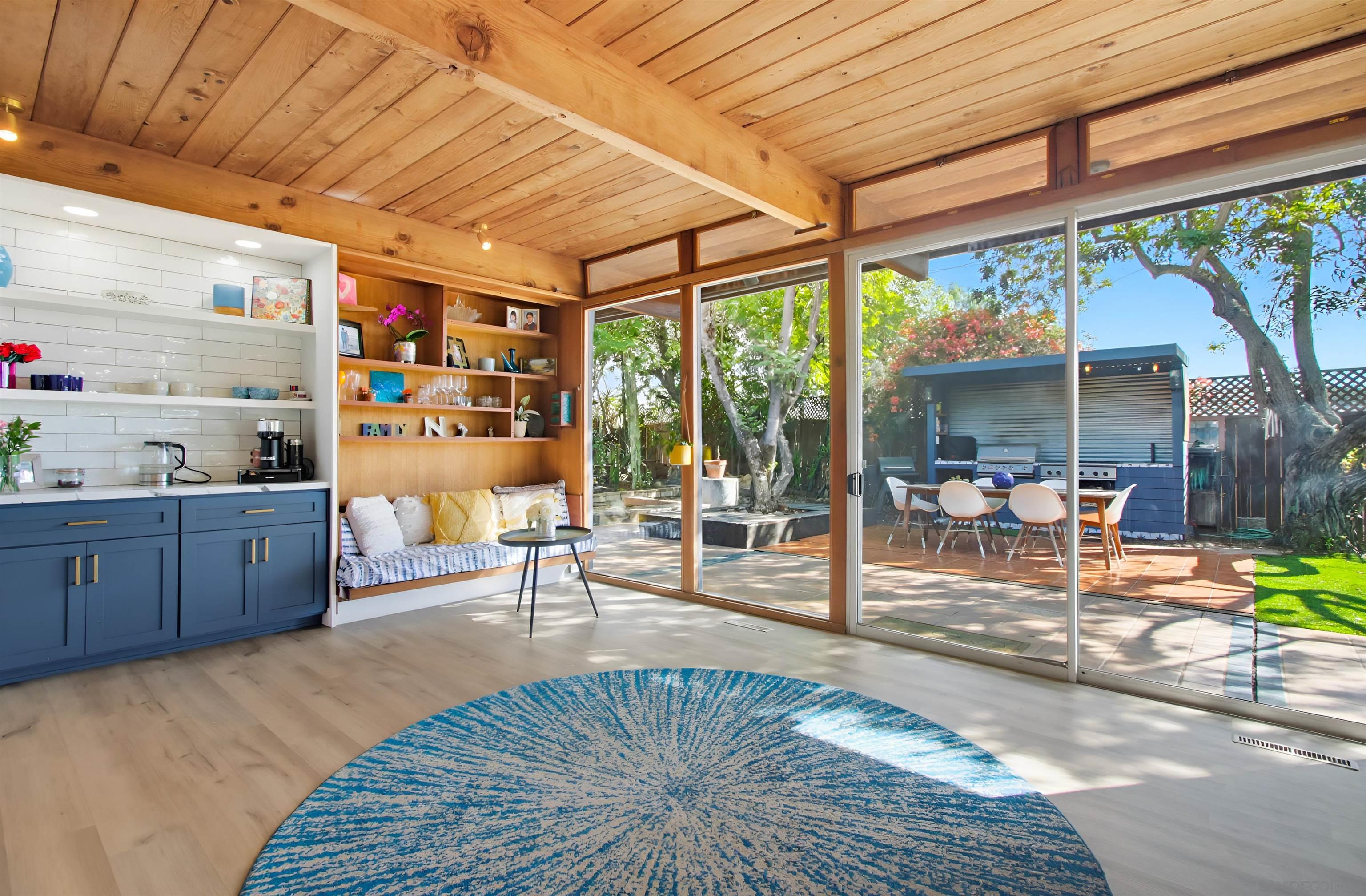 Detail Gallery Image 10 of 32 For 3558  Siembre St, Bonita,  CA 91902 - 4 Beds | 3 Baths