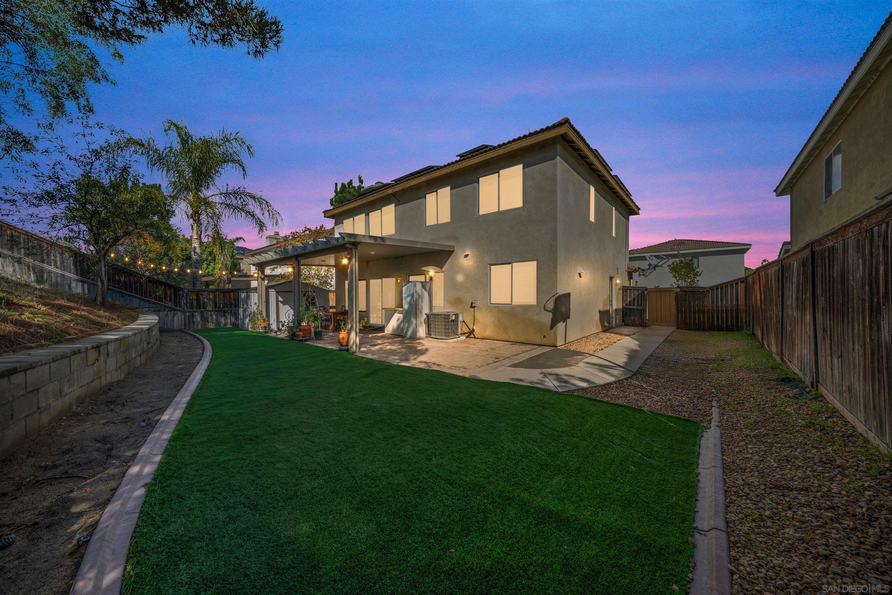 Detail Gallery Image 19 of 22 For 40661  Cartier St, Murrieta,  CA 92563 - 4 Beds | 2/1 Baths