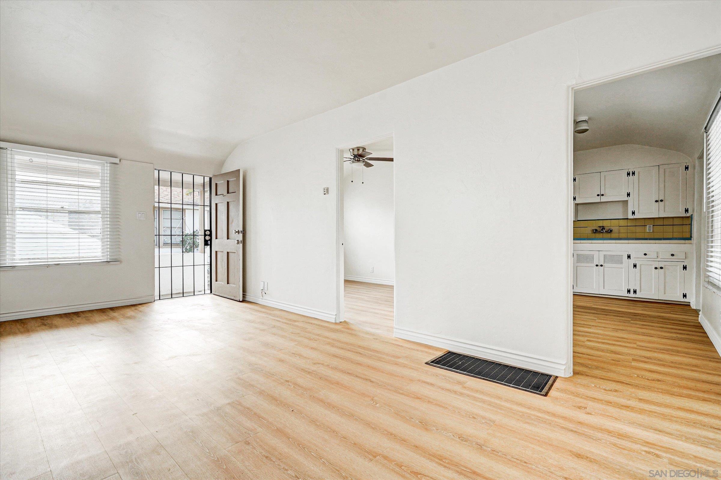 Detail Gallery Image 10 of 21 For 5080  Del Monte Ave  5080, San Diego,  CA 92107 - 1 Beds | 1 Baths