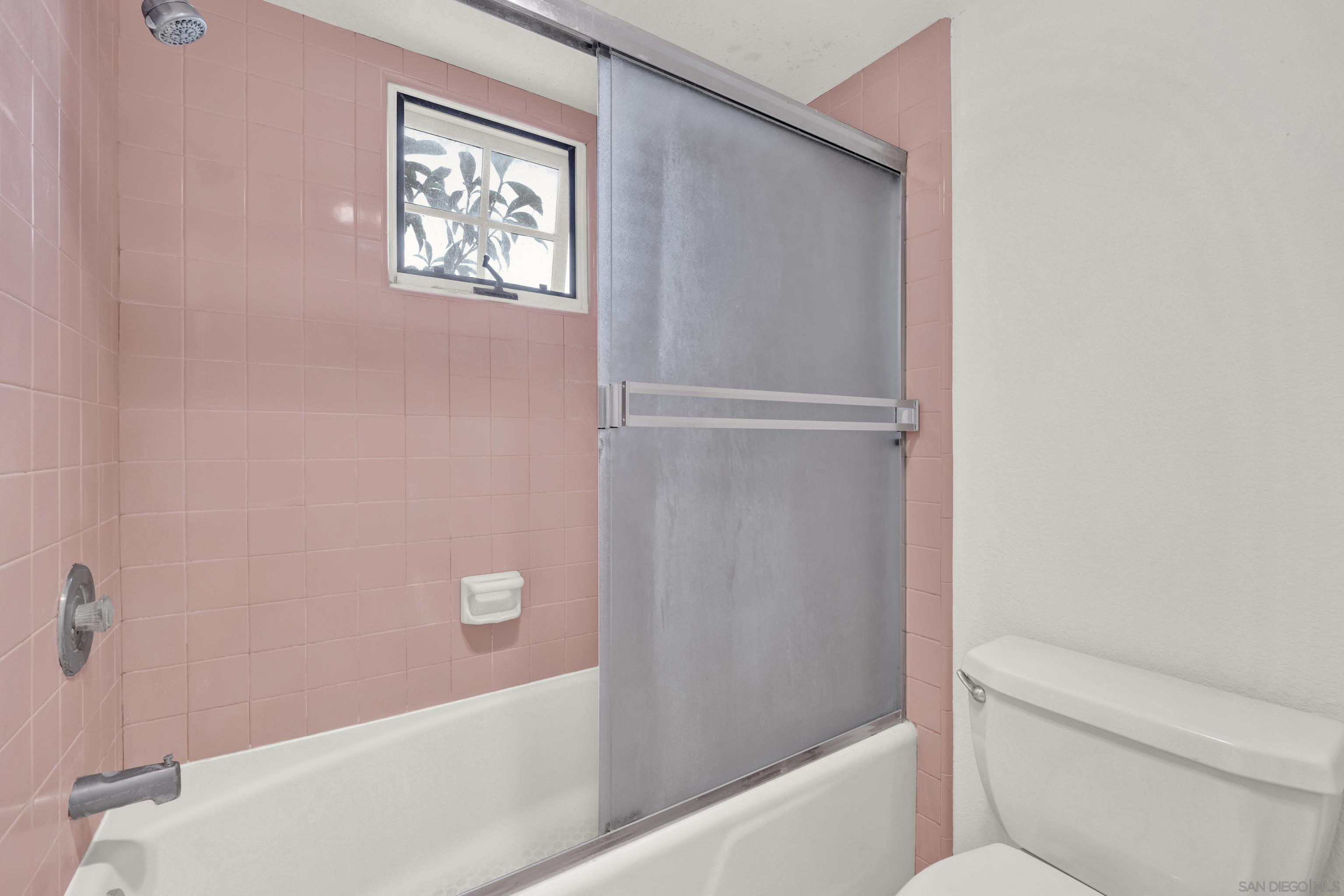 Detail Gallery Image 27 of 33 For 1308-14  Locust St, San Diego,  CA 92106 - – Beds | – Baths