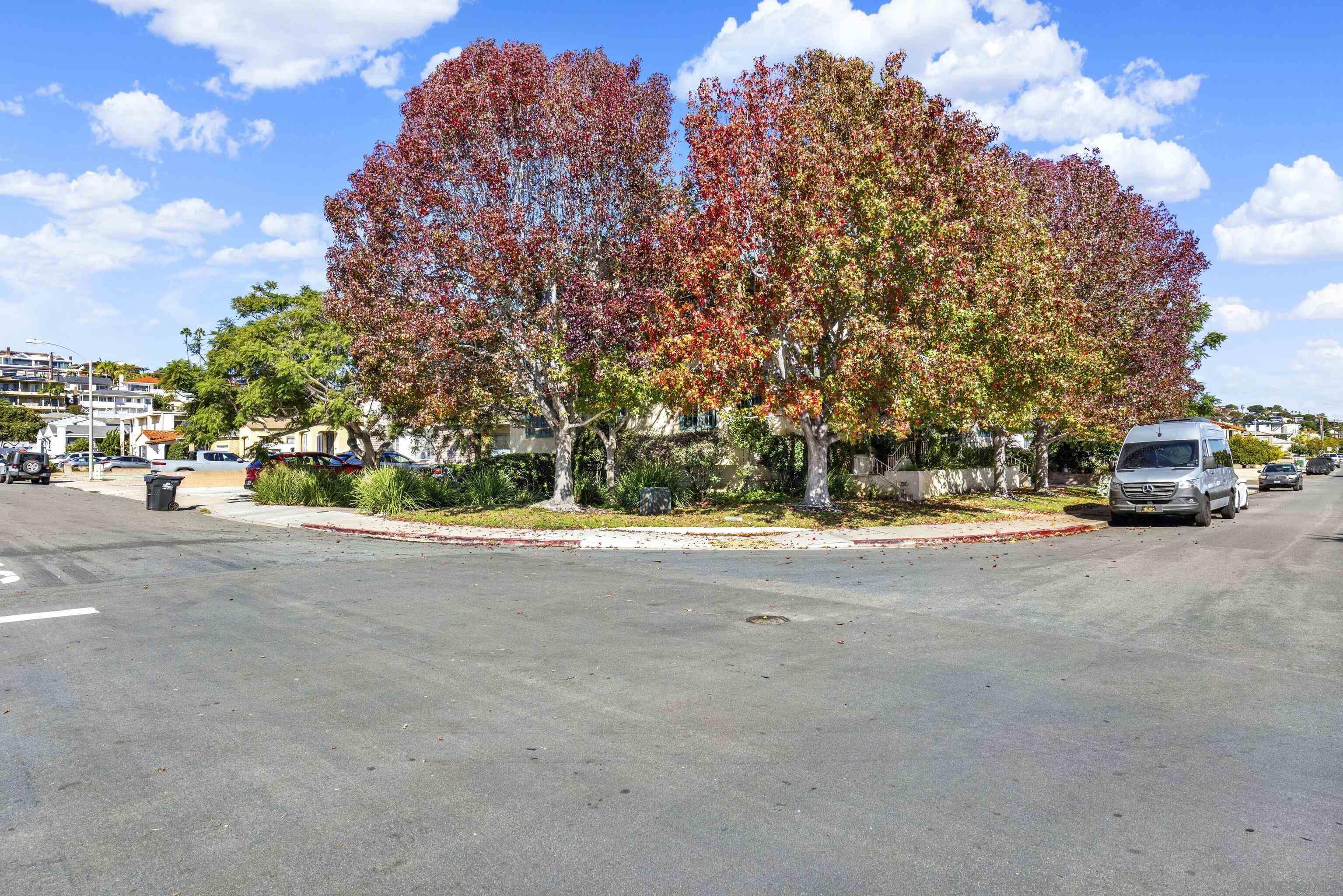 Detail Gallery Image 28 of 33 For 1308-14  Locust St, San Diego,  CA 92106 - – Beds | – Baths