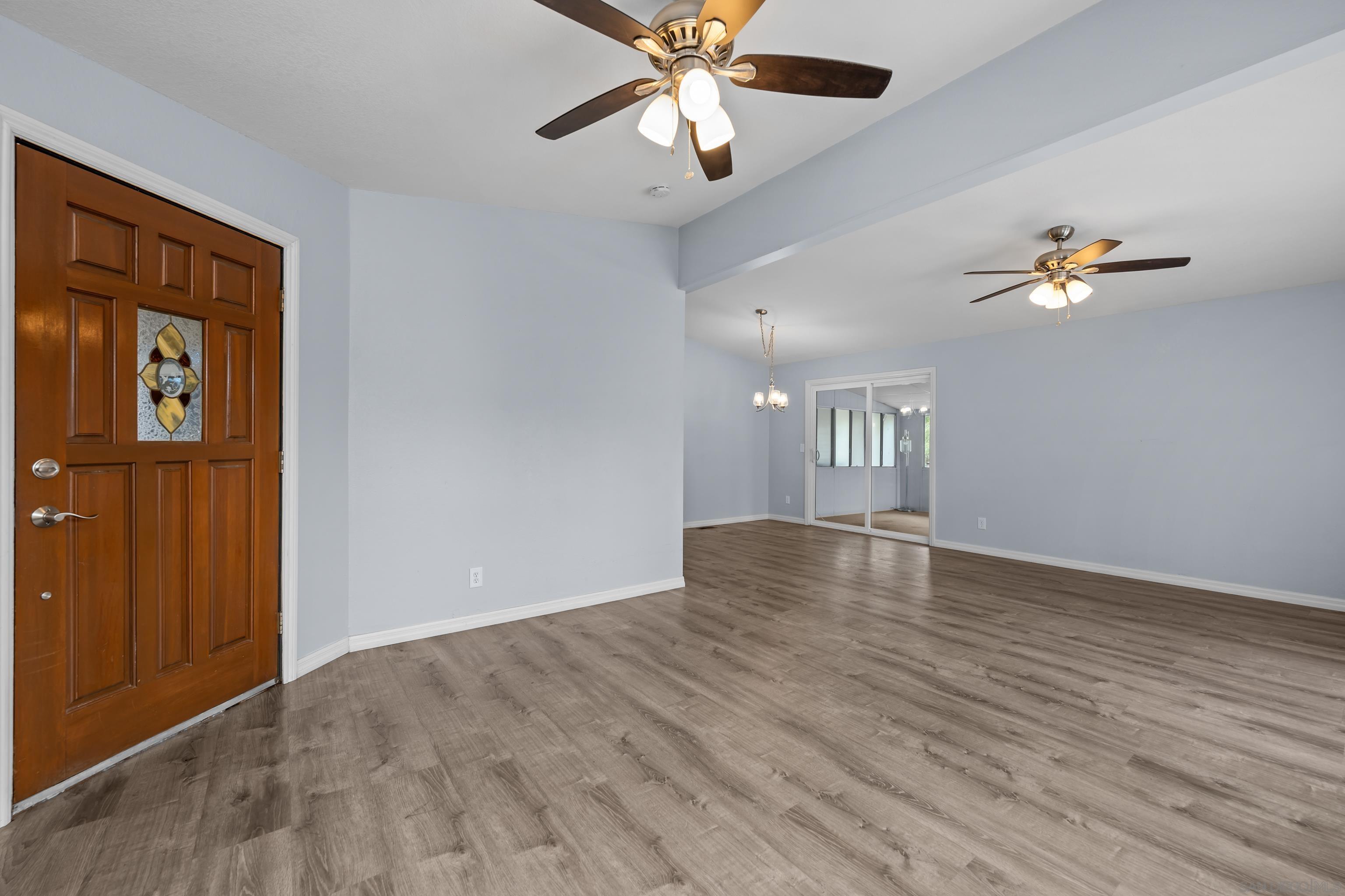 Detail Gallery Image 8 of 36 For 18218  Paradise Mountain Rd  #199,  Valley Center,  CA 92082 - 2 Beds | 2 Baths