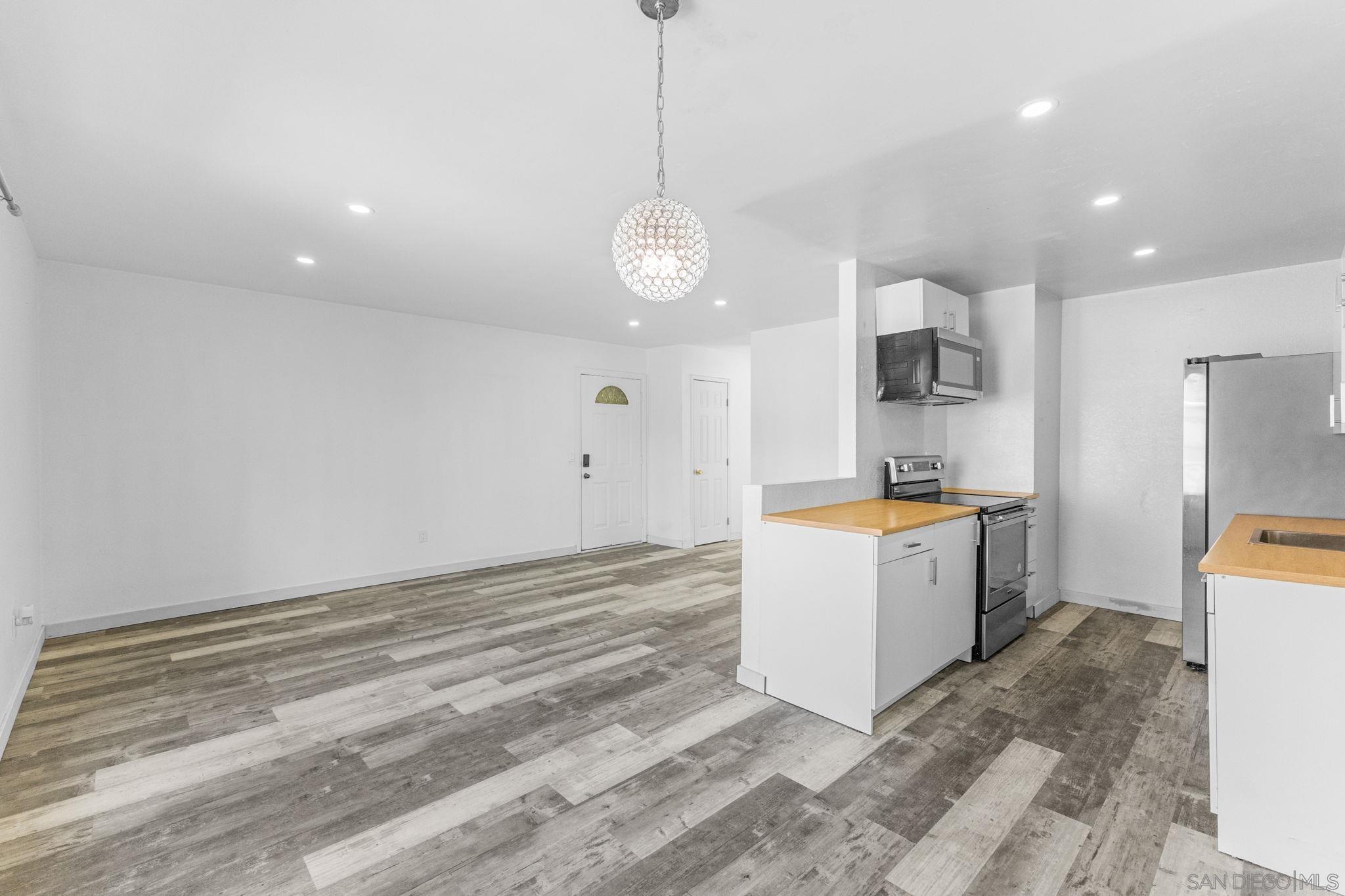 Detail Gallery Image 14 of 37 For 1641  Pentecost Way  #10,  San Diego,  CA 92105 - 1 Beds | 1 Baths