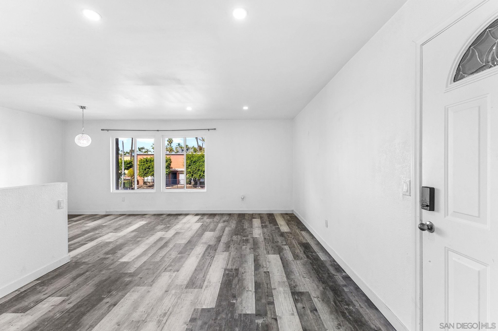 Detail Gallery Image 17 of 37 For 1641  Pentecost Way  #10,  San Diego,  CA 92105 - 1 Beds | 1 Baths