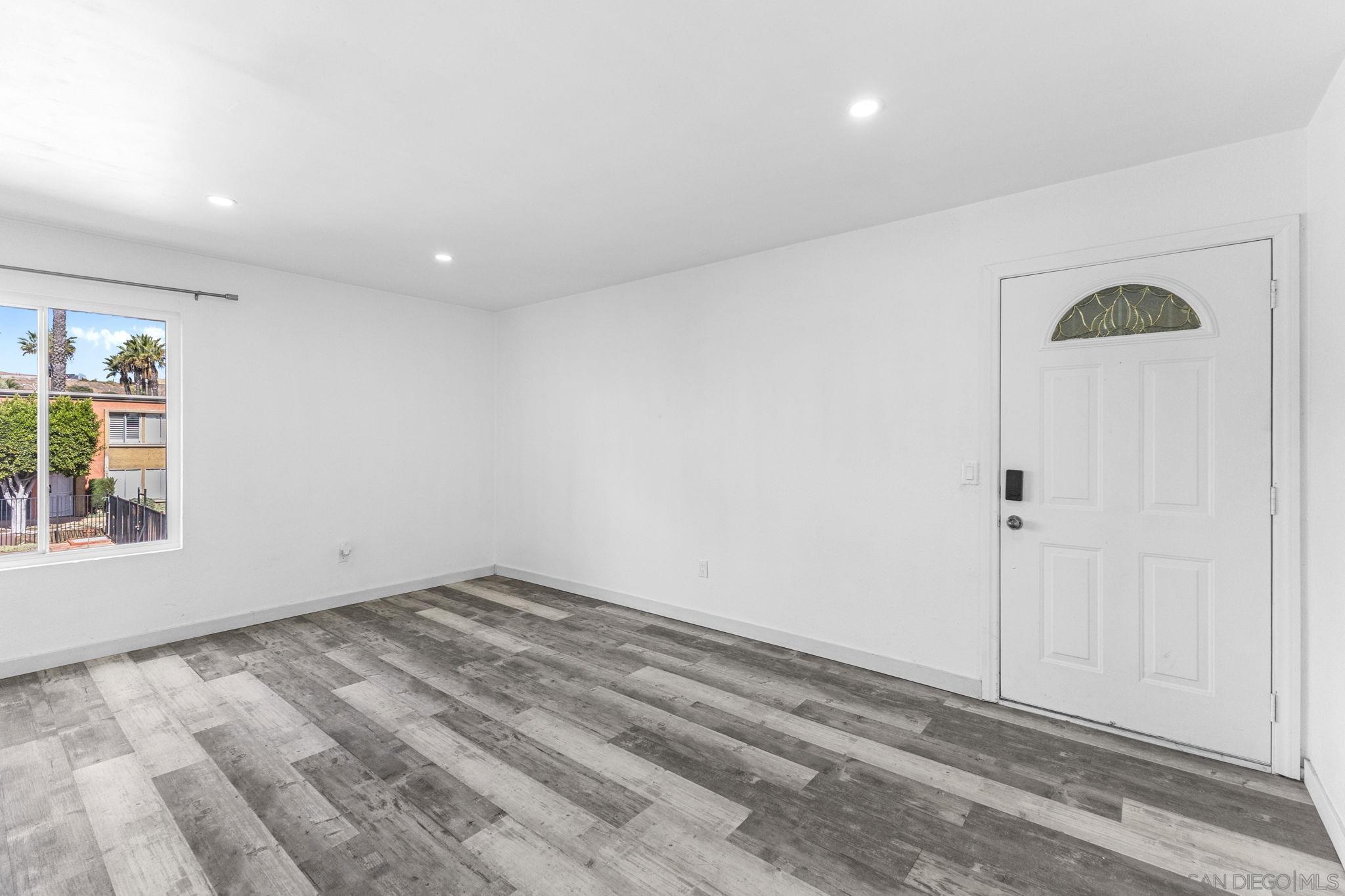 Detail Gallery Image 18 of 37 For 1641  Pentecost Way  #10,  San Diego,  CA 92105 - 1 Beds | 1 Baths