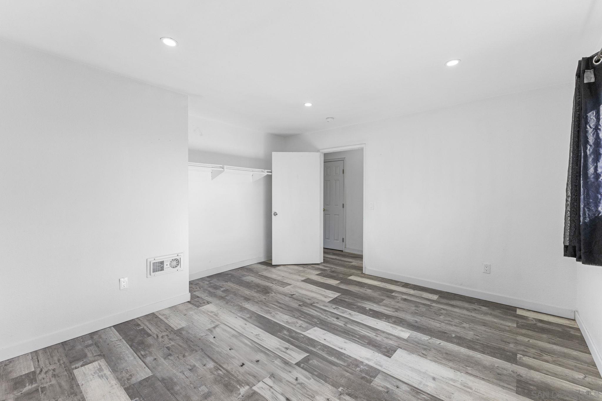 Detail Gallery Image 23 of 37 For 1641  Pentecost Way  #10,  San Diego,  CA 92105 - 1 Beds | 1 Baths