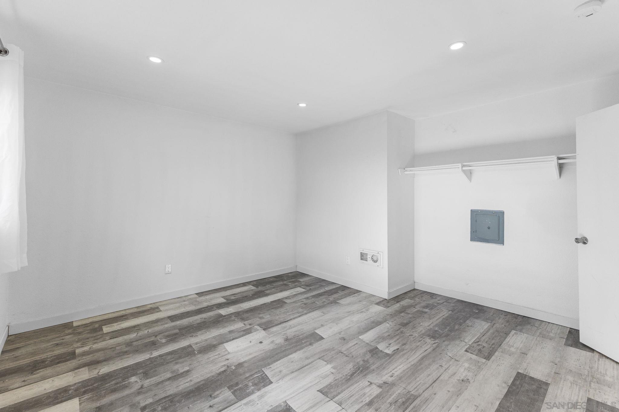 Detail Gallery Image 24 of 37 For 1641  Pentecost Way  #10,  San Diego,  CA 92105 - 1 Beds | 1 Baths