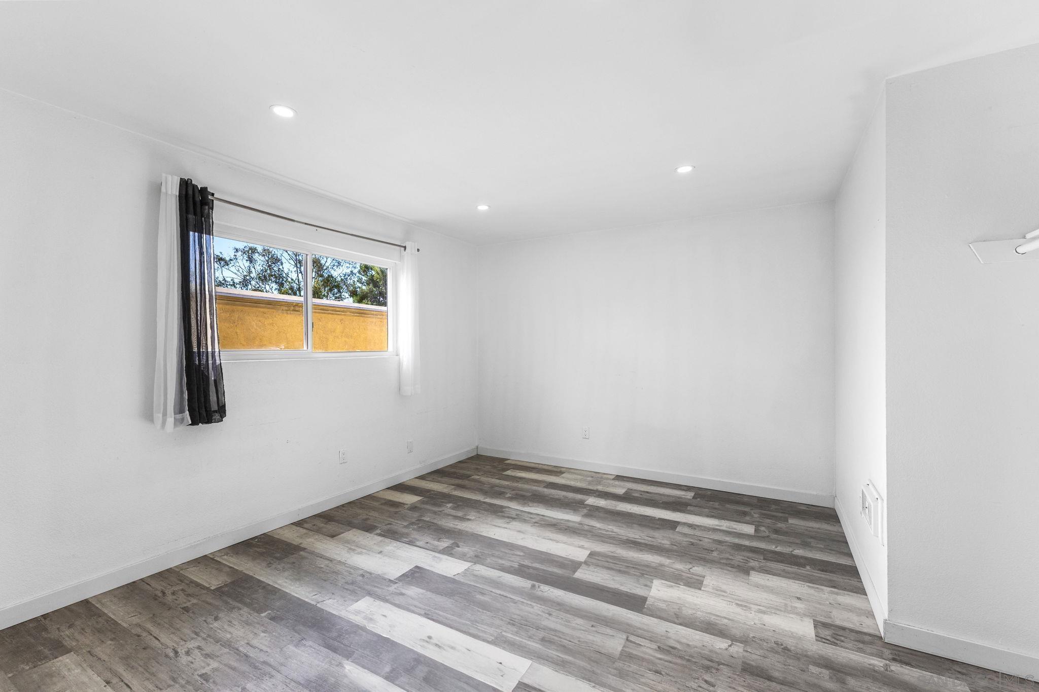 Detail Gallery Image 26 of 37 For 1641  Pentecost Way  #10,  San Diego,  CA 92105 - 1 Beds | 1 Baths