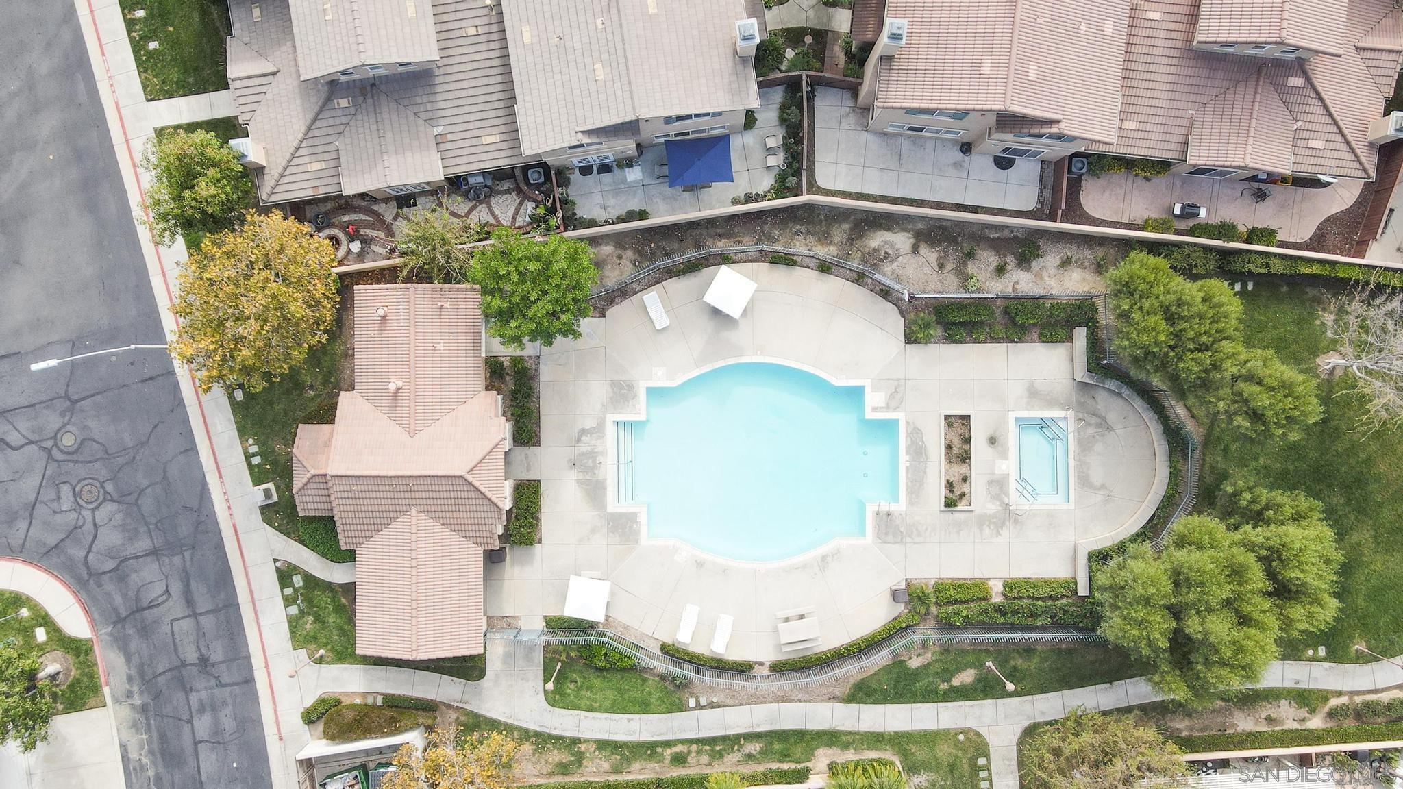 Detail Gallery Image 9 of 32 For 26130  Williams Way  #C,  Murrieta,  CA 92563 - 3 Beds | 2 Baths