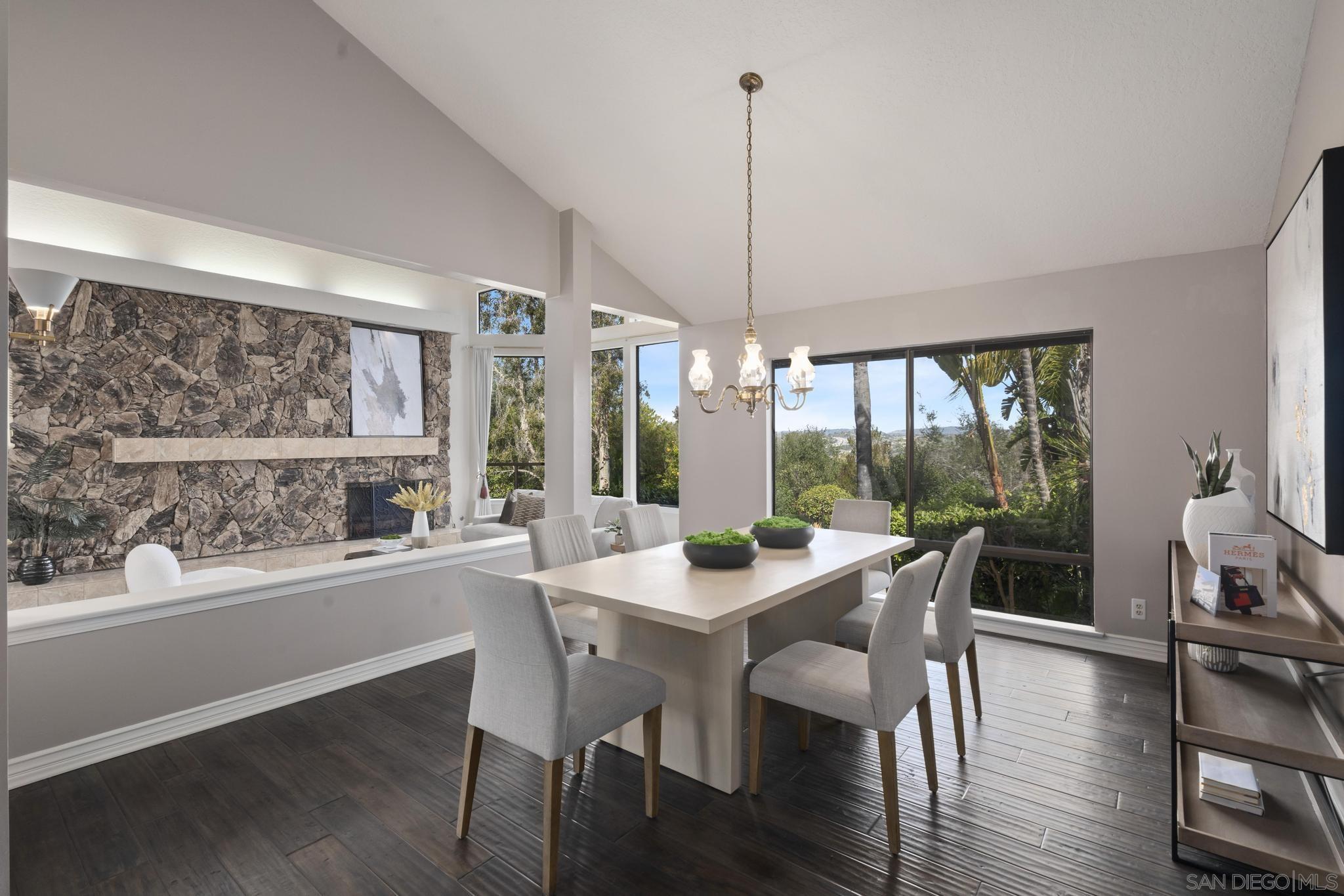 Detail Gallery Image 11 of 30 For 12916  Polvera Ave, San Diego,  CA 92128 - 6 Beds | 3/1 Baths