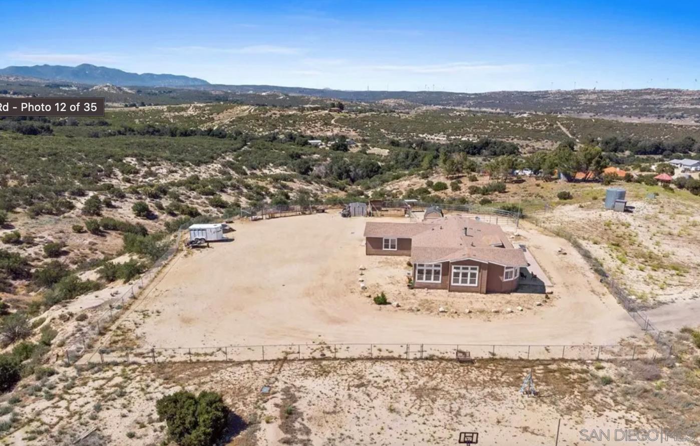 Detail Gallery Image 2 of 21 For 39201  Opalocka Road, Boulevard,  CA 91905 - 3 Beds | 2 Baths