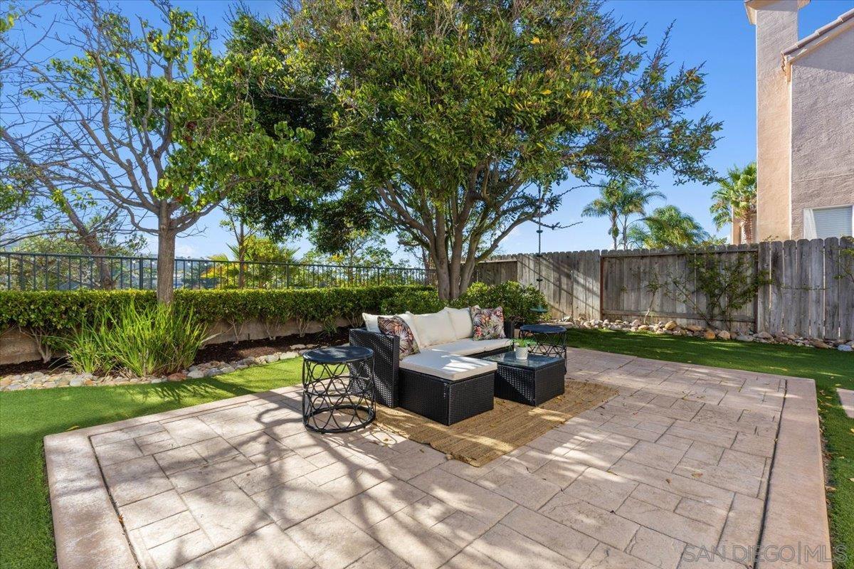 Detail Gallery Image 18 of 22 For 10818  Caminito Arcada, San Diego,  CA 92131 - 4 Beds | 2/1 Baths