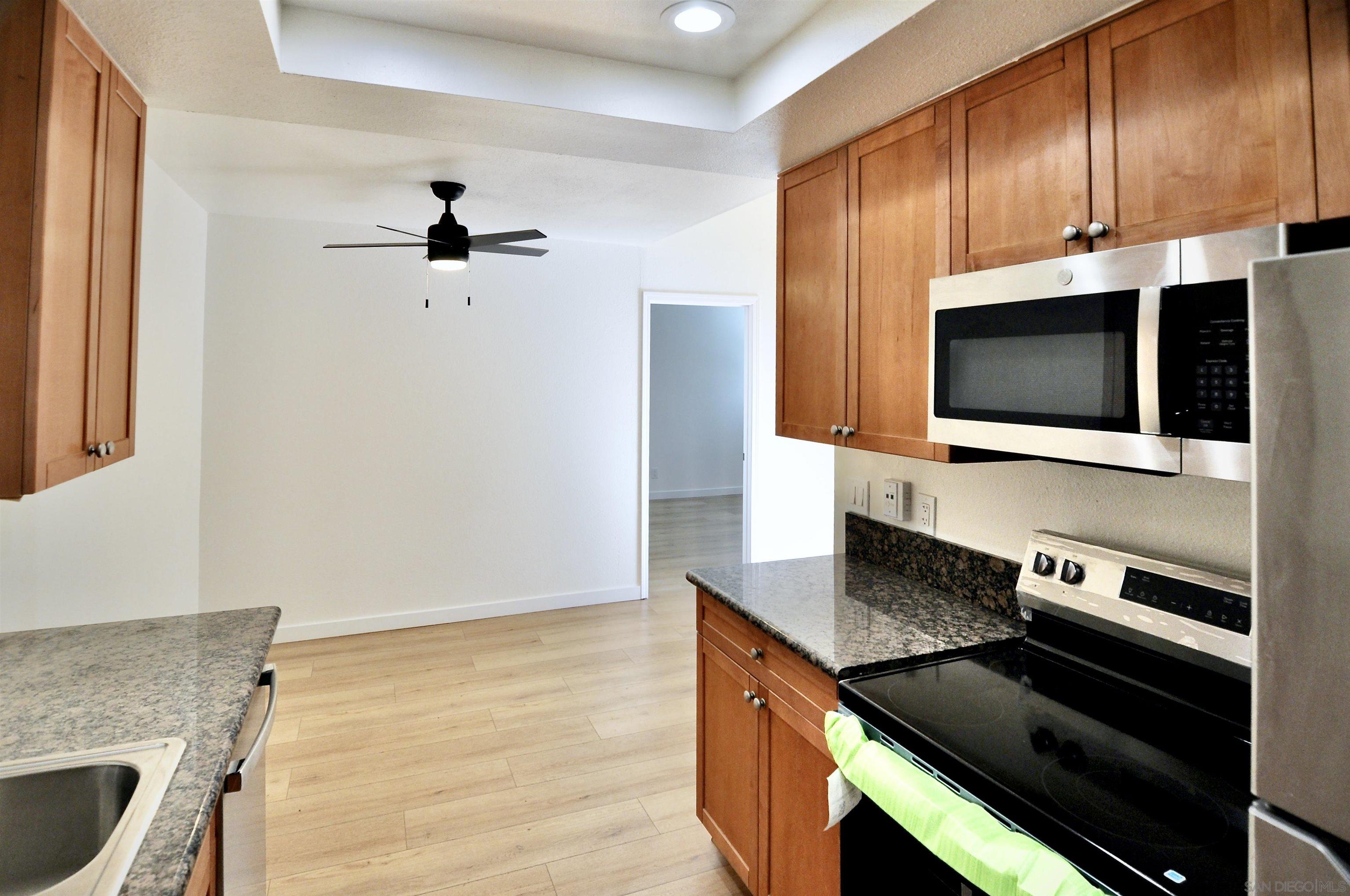 Detail Gallery Image 12 of 41 For 10240  Black Mountain Rd  #106,  San Diego,  CA 92126 - 1 Beds | 1 Baths