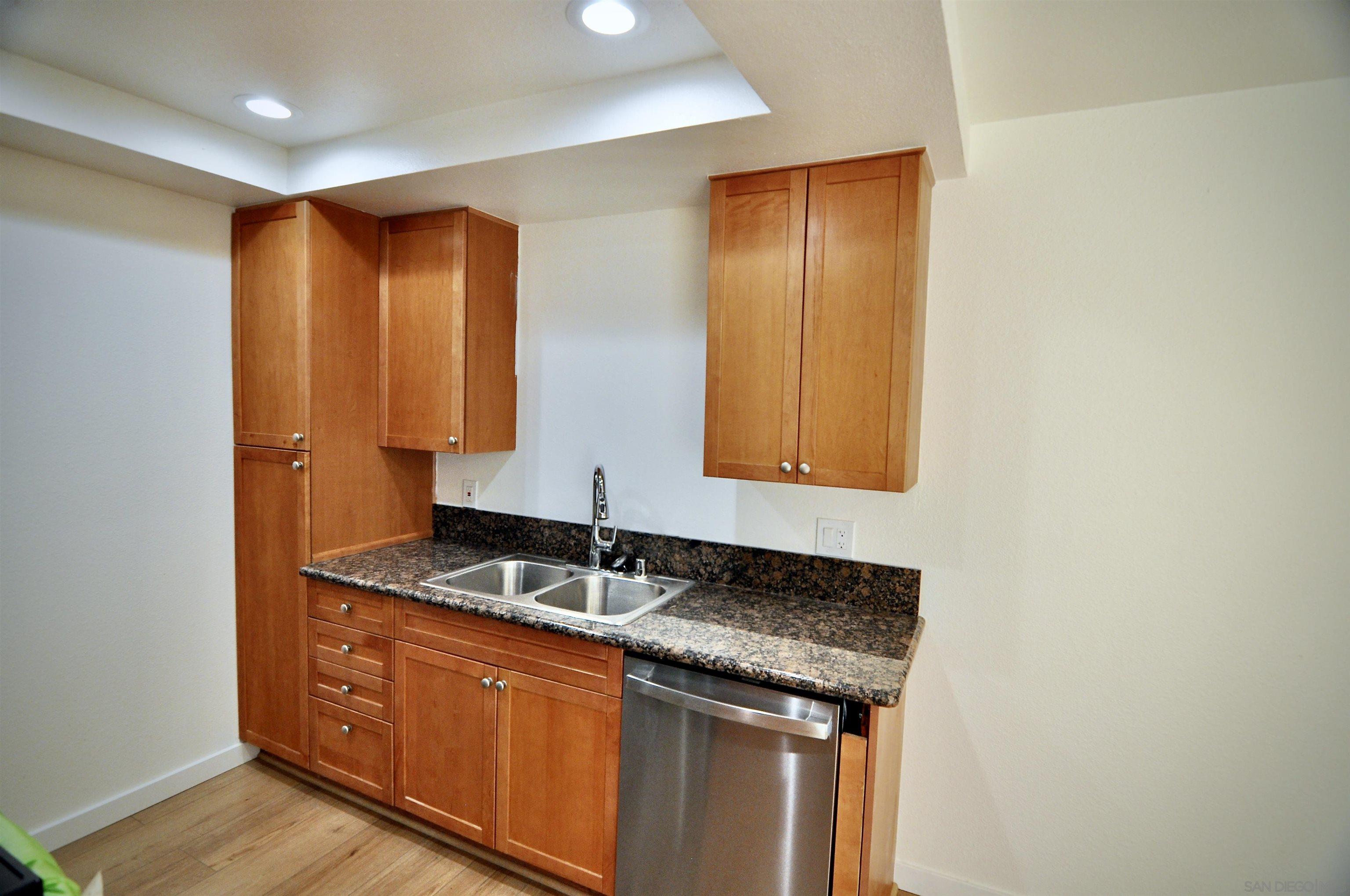 Detail Gallery Image 15 of 41 For 10240  Black Mountain Rd  #106,  San Diego,  CA 92126 - 1 Beds | 1 Baths