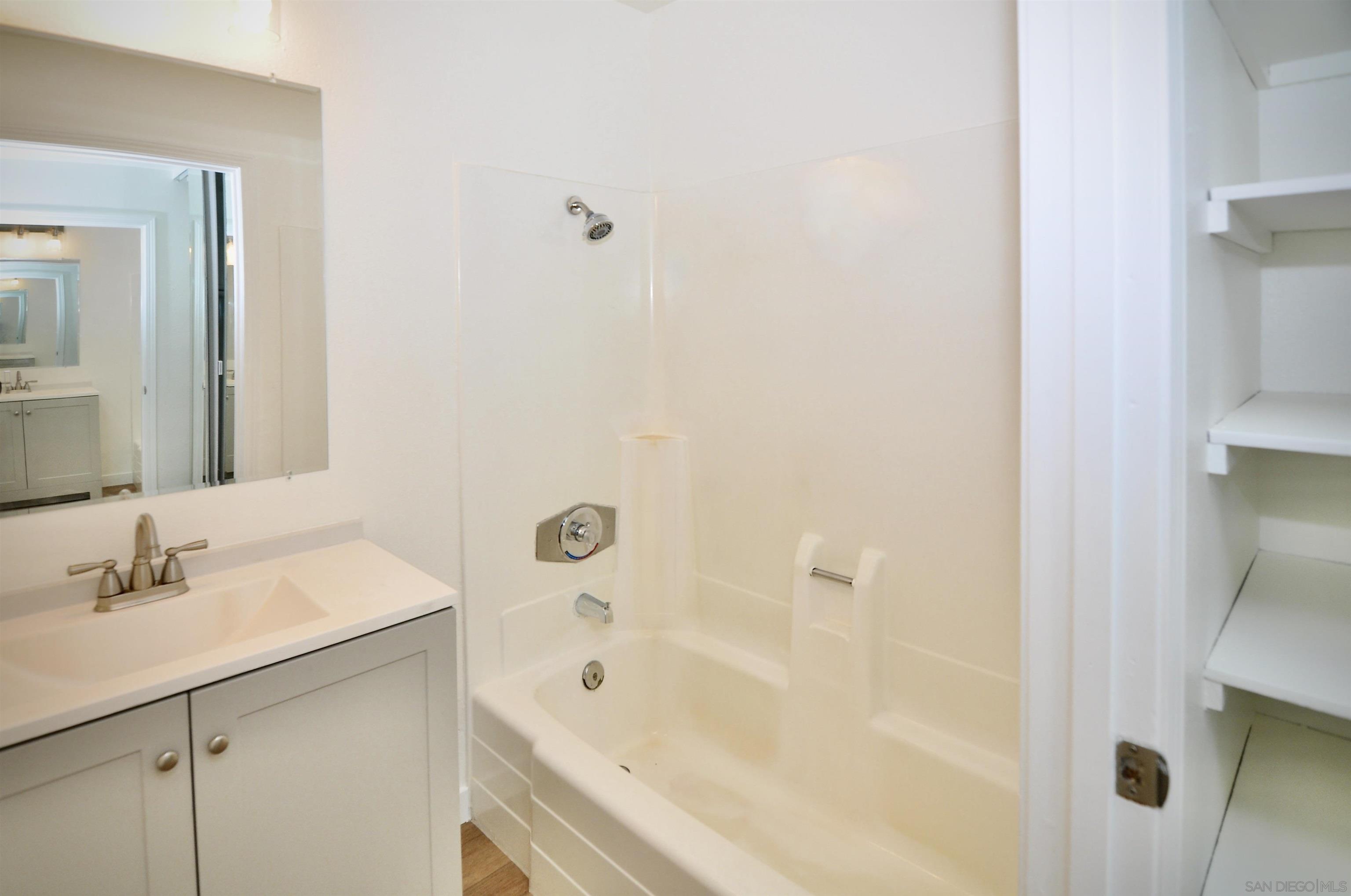 Detail Gallery Image 17 of 41 For 10240  Black Mountain Rd  #106,  San Diego,  CA 92126 - 1 Beds | 1 Baths
