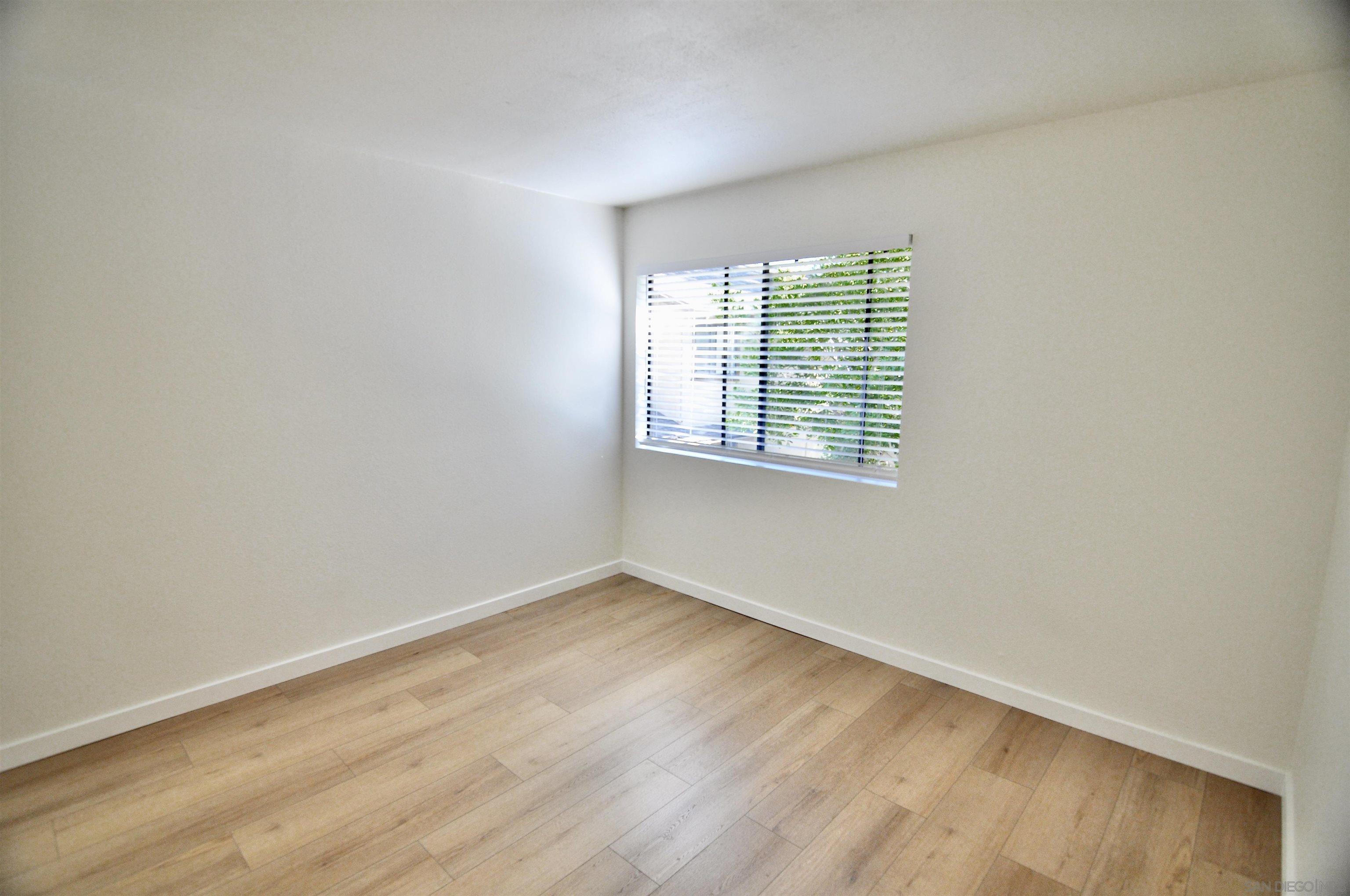 Detail Gallery Image 3 of 41 For 10240  Black Mountain Rd  #106,  San Diego,  CA 92126 - 1 Beds | 1 Baths