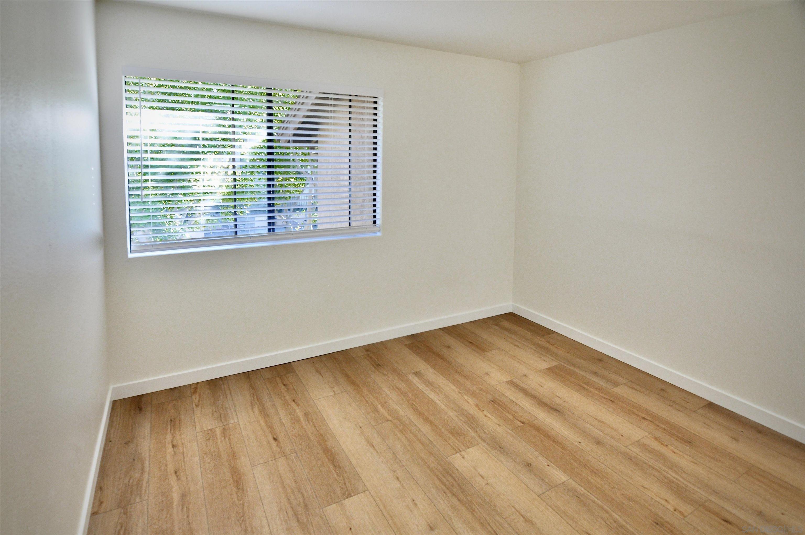 Detail Gallery Image 4 of 41 For 10240  Black Mountain Rd  #106,  San Diego,  CA 92126 - 1 Beds | 1 Baths