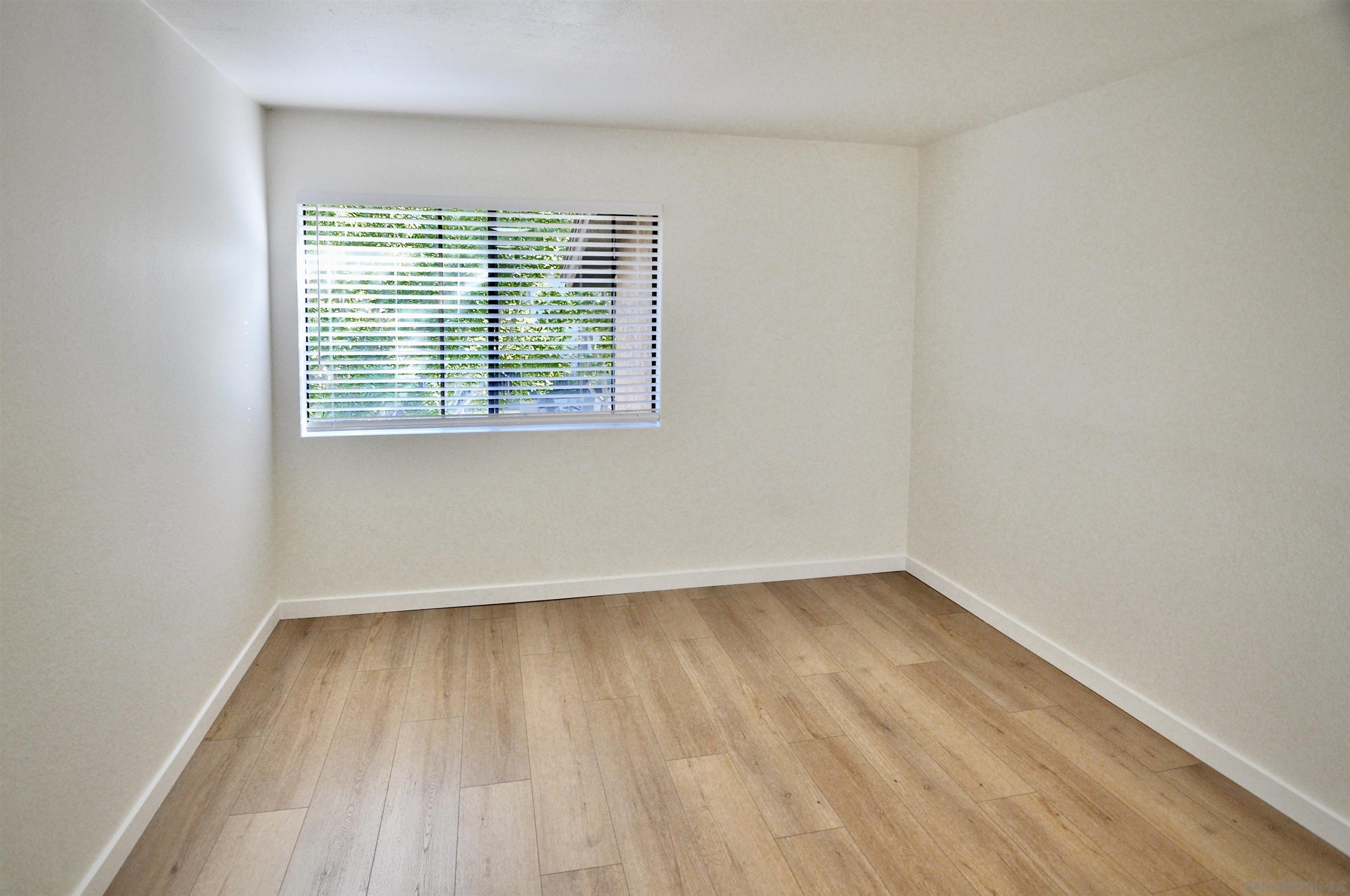 Detail Gallery Image 7 of 41 For 10240  Black Mountain Rd  #106,  San Diego,  CA 92126 - 1 Beds | 1 Baths