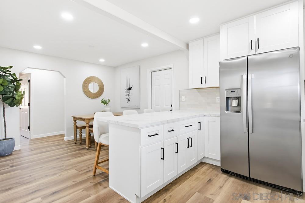 Detail Gallery Image 15 of 36 For 2604  Magnolia Ave, San Diego,  CA 92109 - 4 Beds | 2 Baths